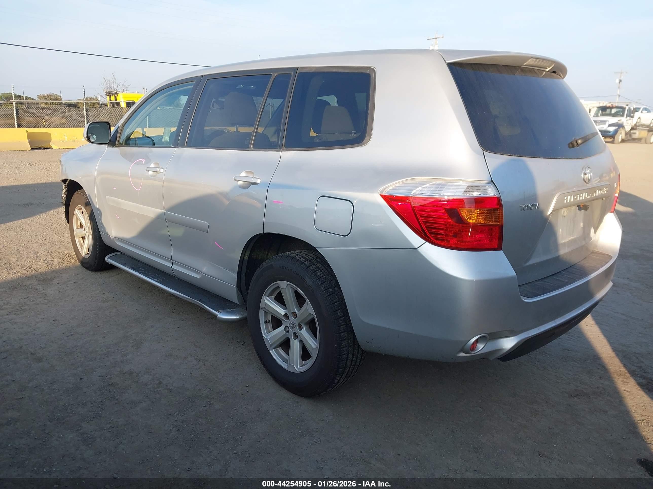 TOYOTA HIGHLANDER image 3