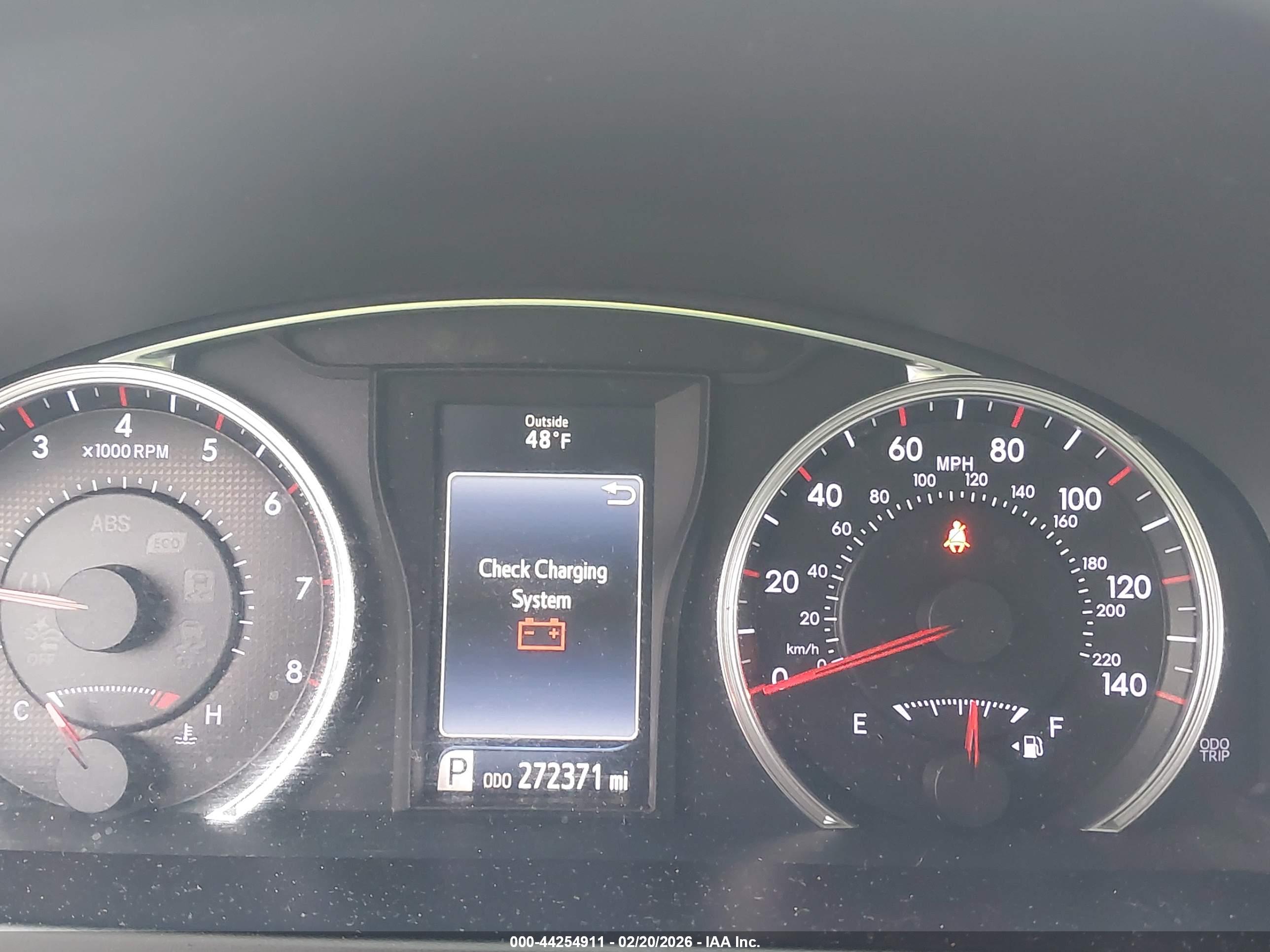 TOYOTA CAMRY image 7