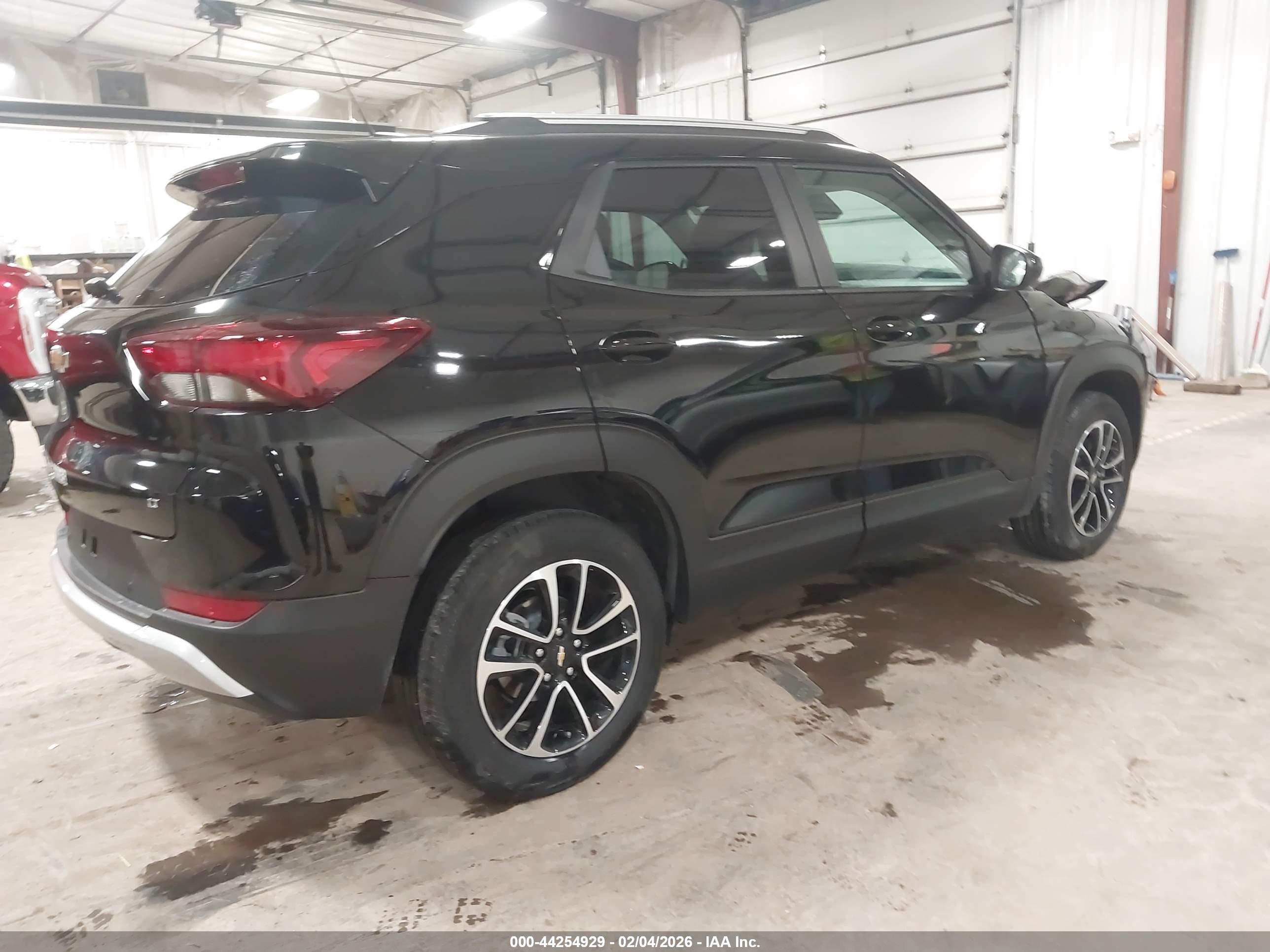 CHEVROLET TRAILBLAZER image 4