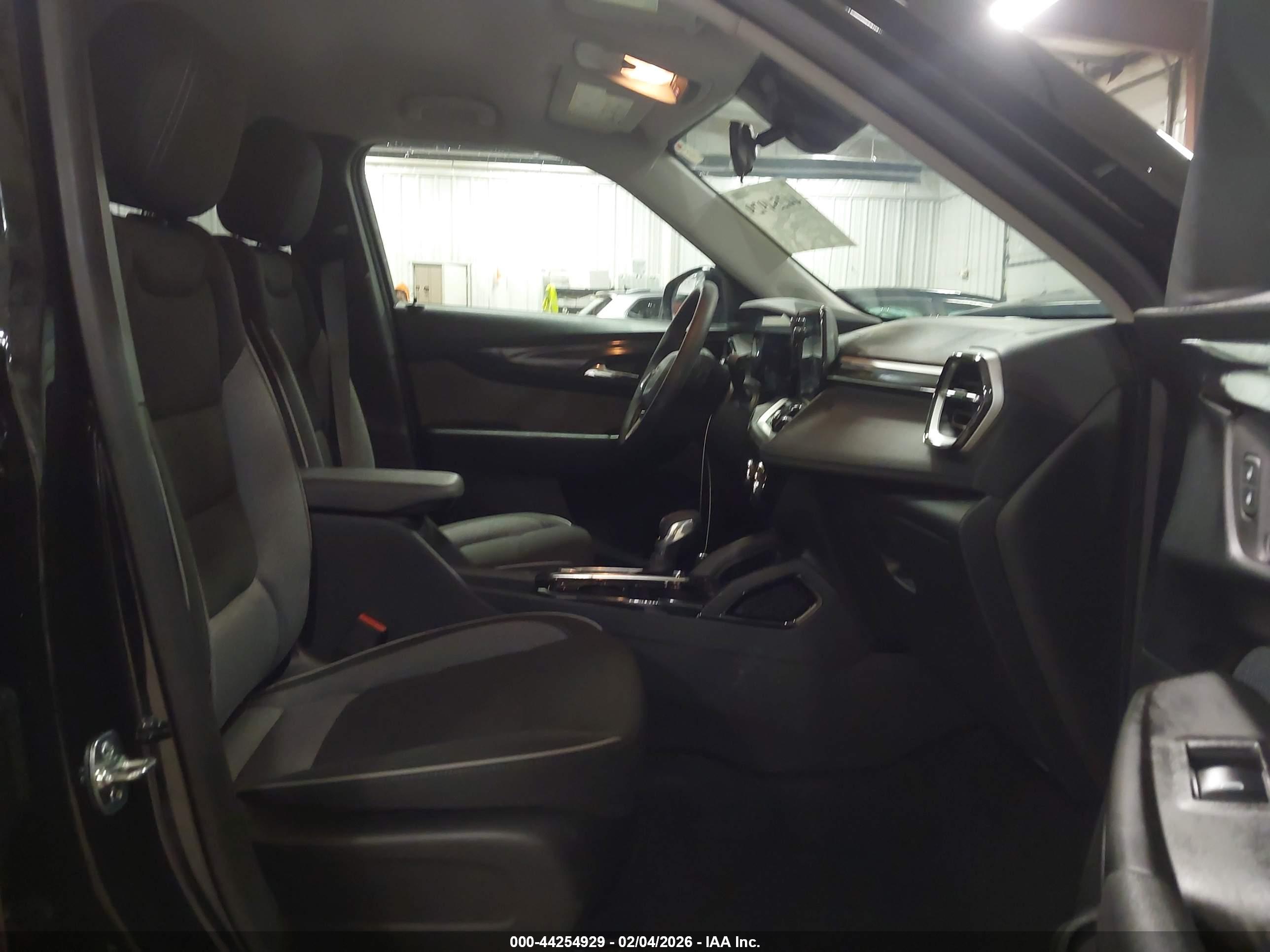 CHEVROLET TRAILBLAZER image 5
