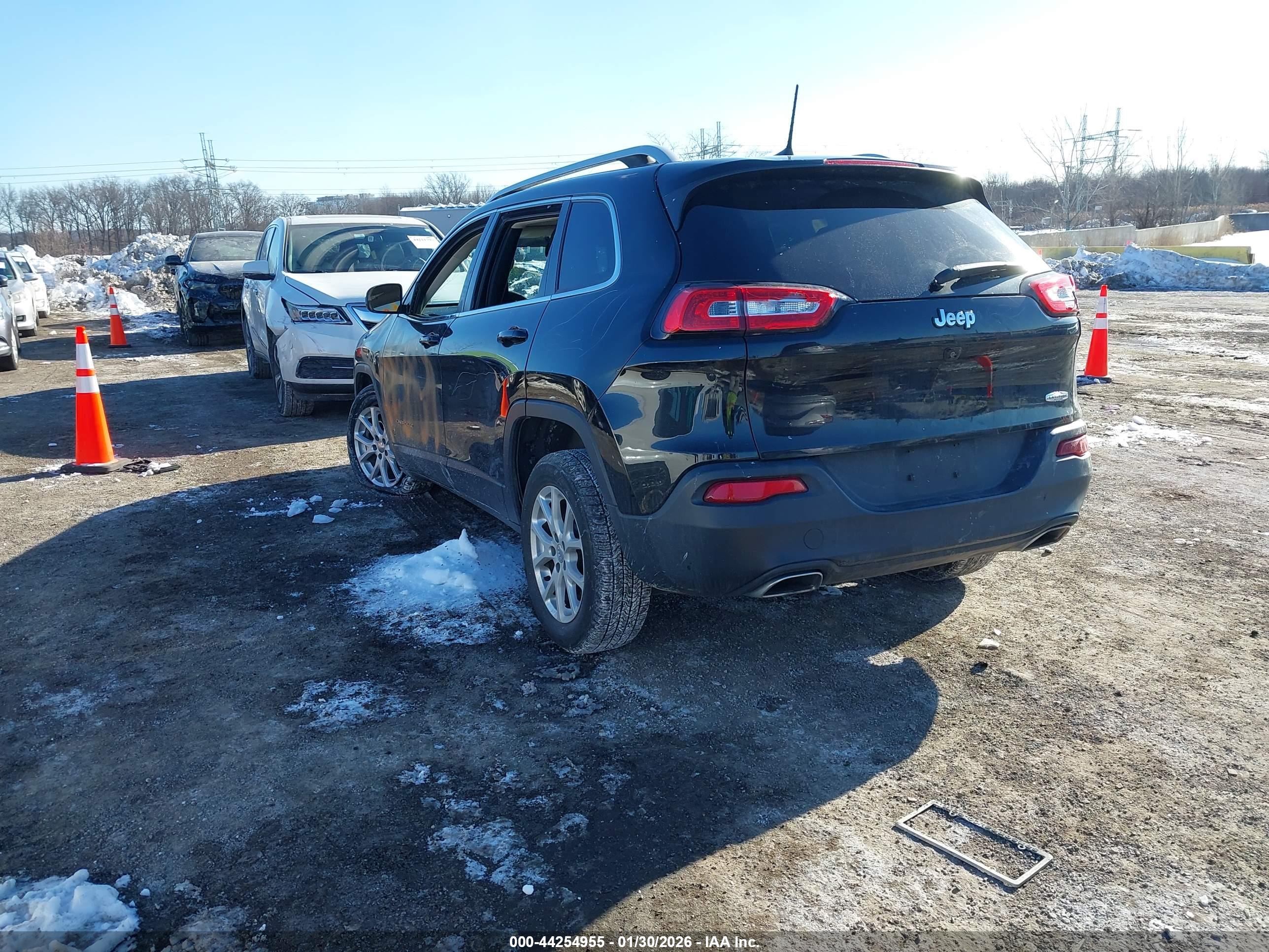 JEEP CHEROKEE image 3