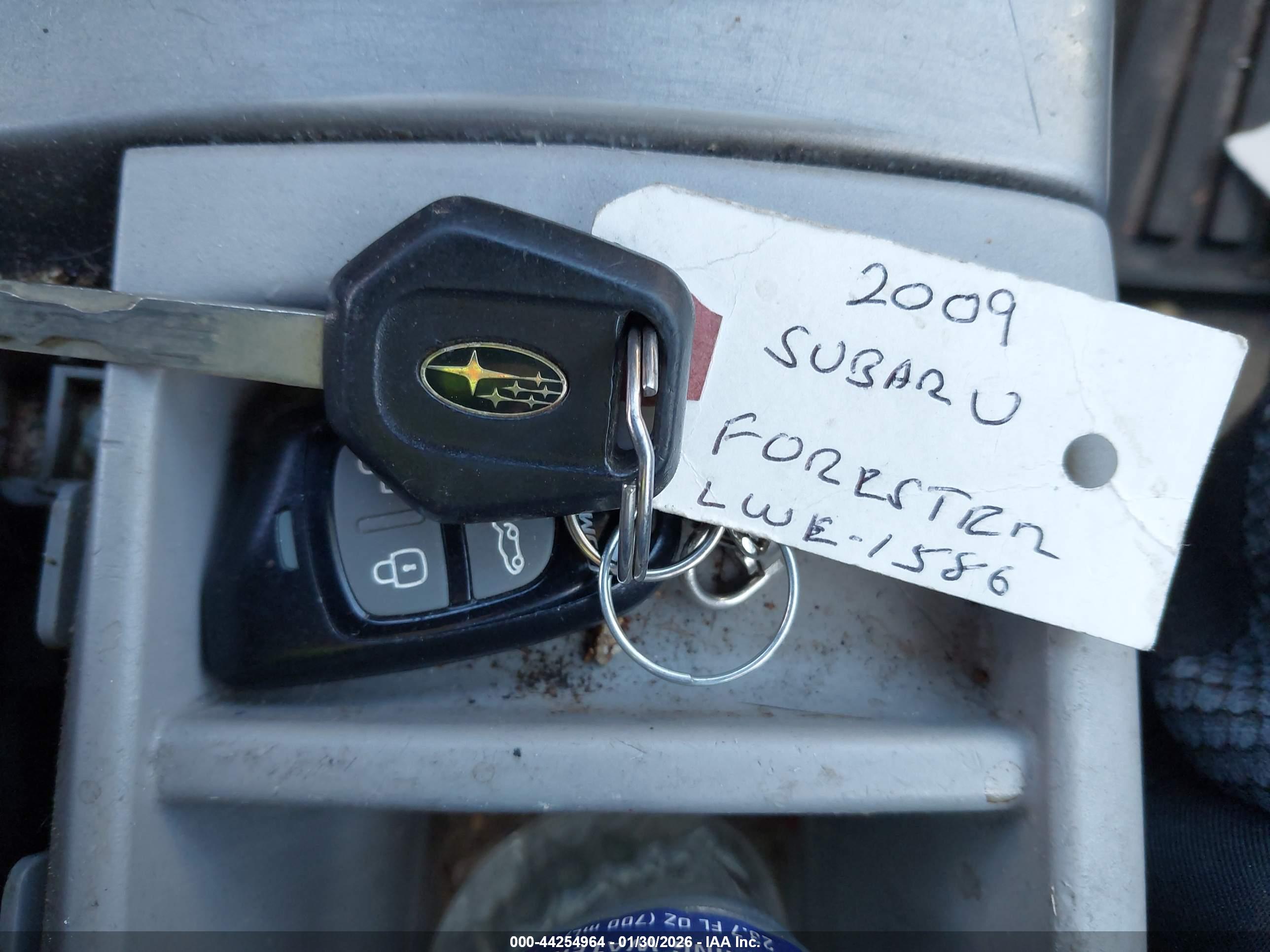 SUBARU FORESTER image 11
