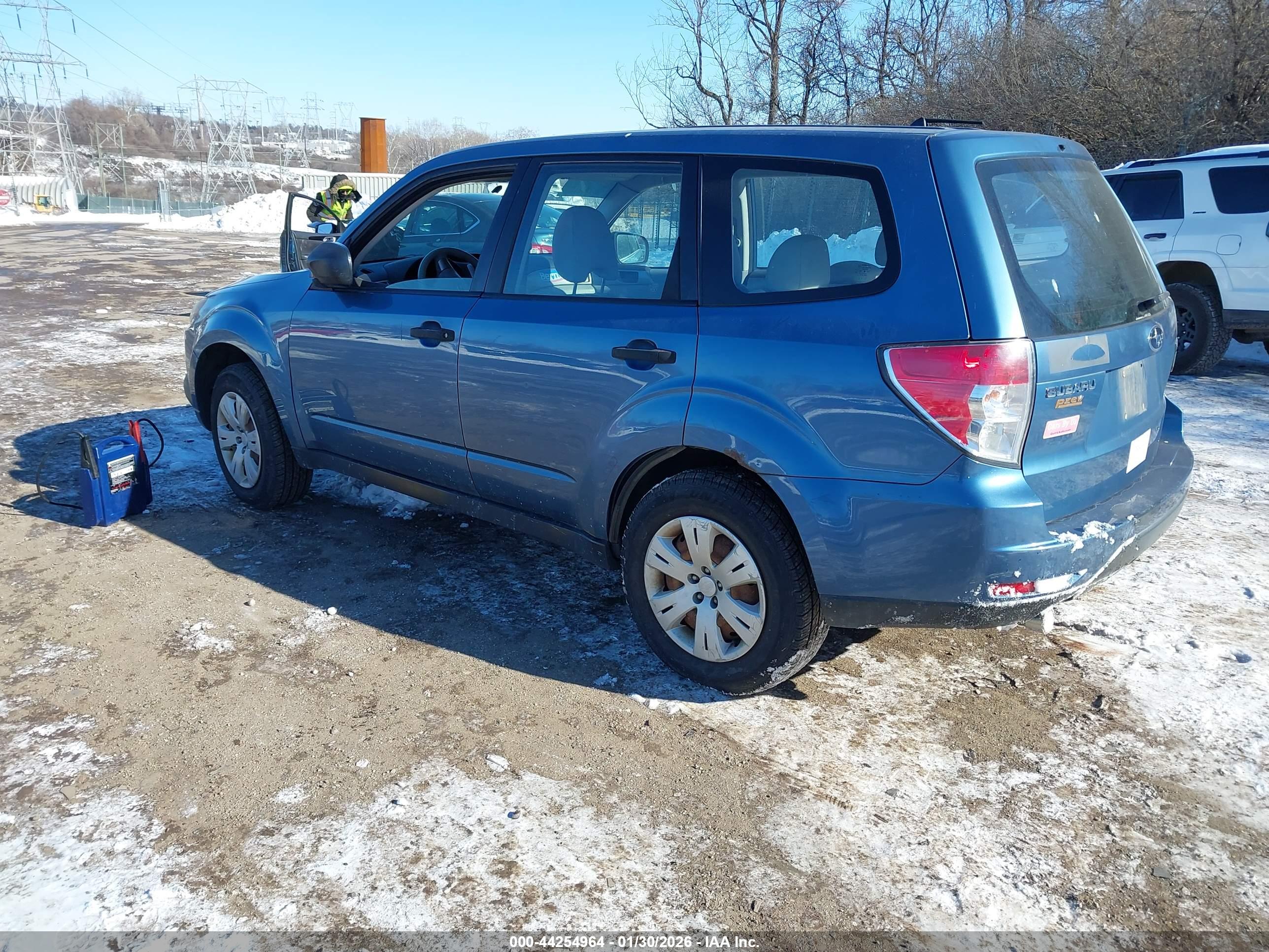 SUBARU FORESTER image 3