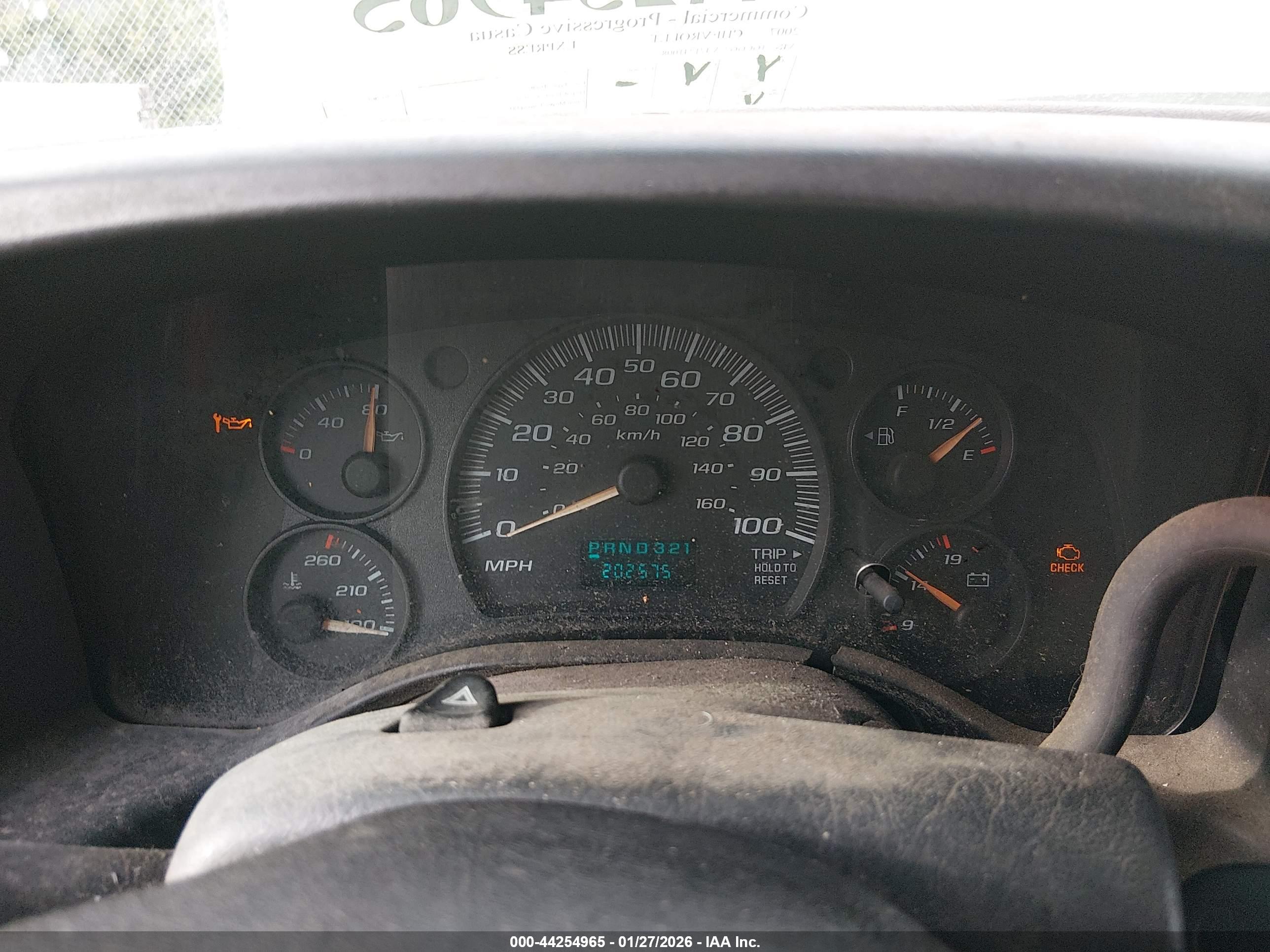 CHEVROLET EXPRESS image 7