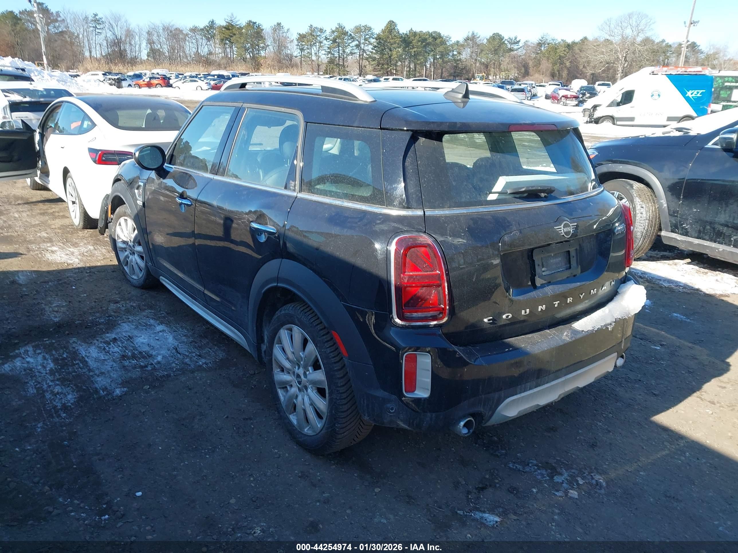 MINI COUNTRYMAN image 3