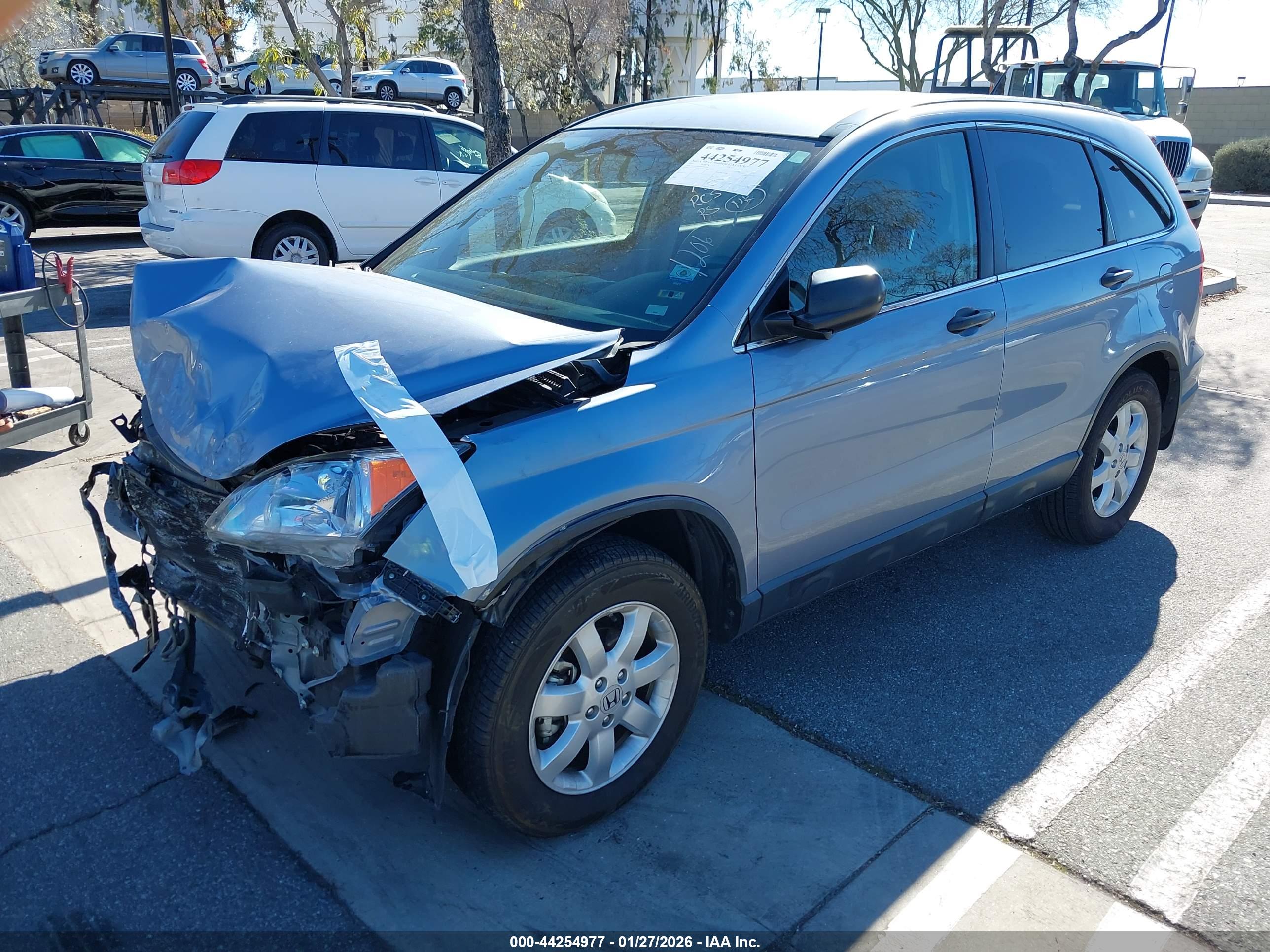 HONDA CR-V image 2