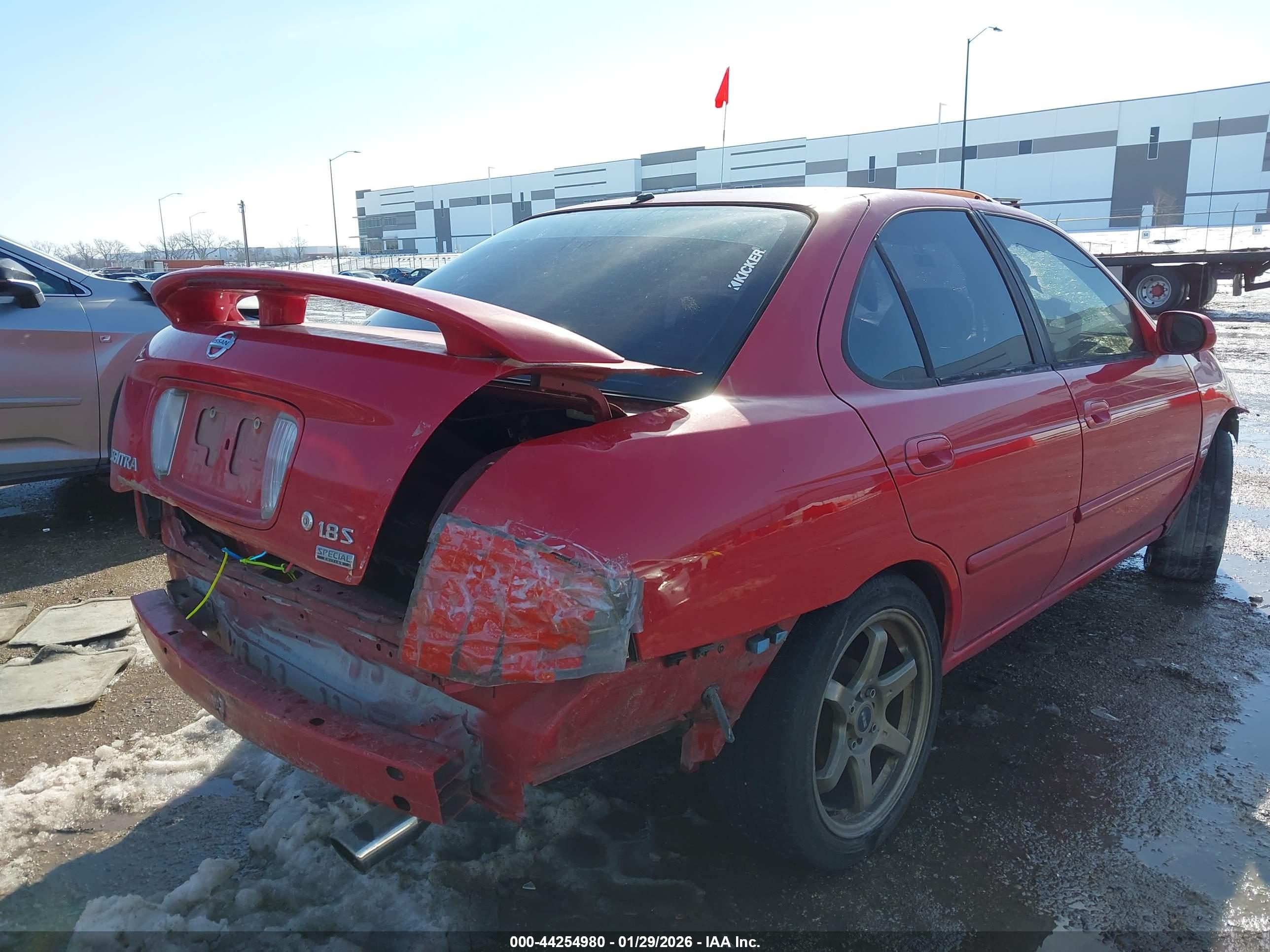 NISSAN SENTRA image 6