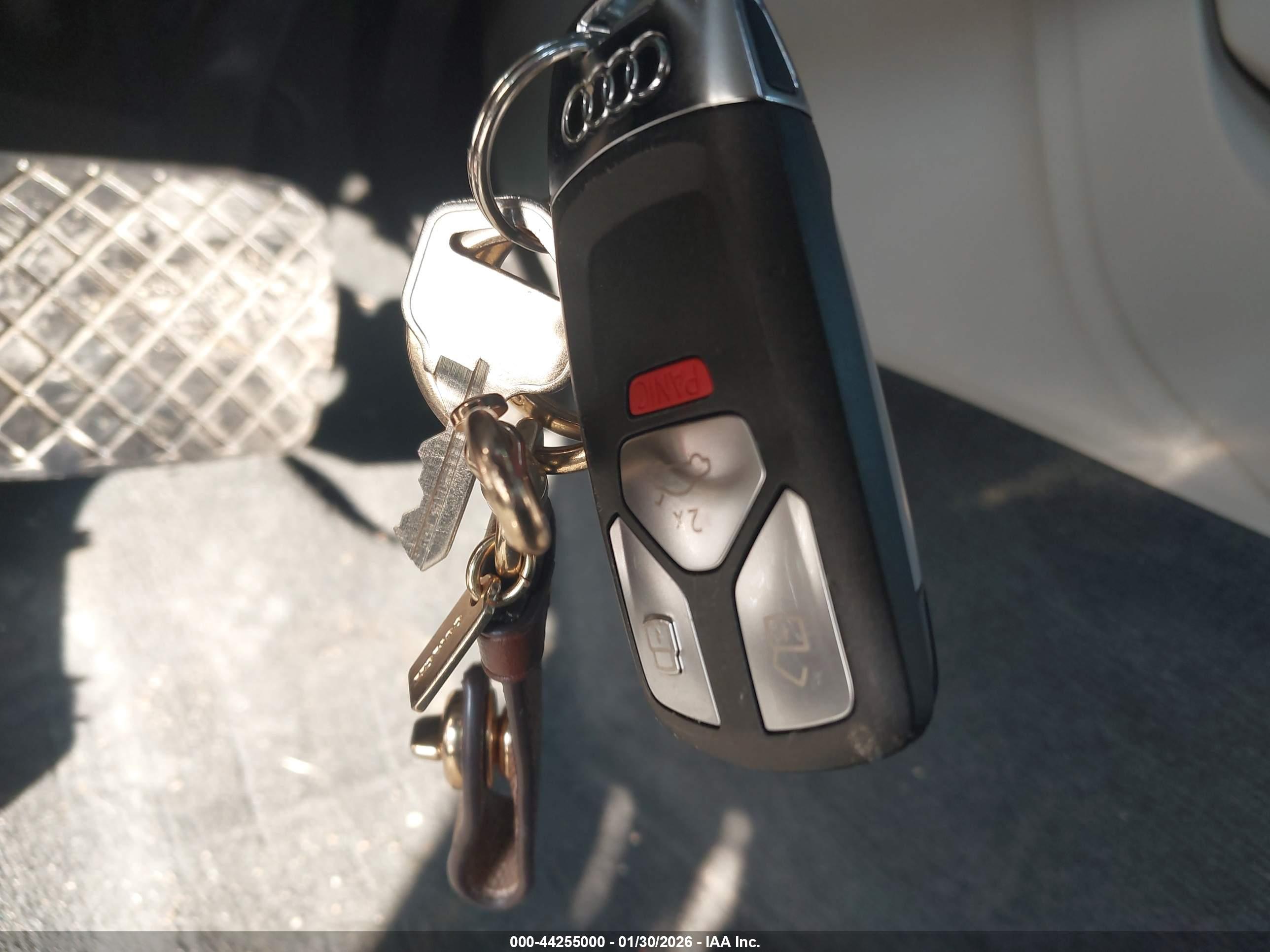 AUDI Q5 image 11