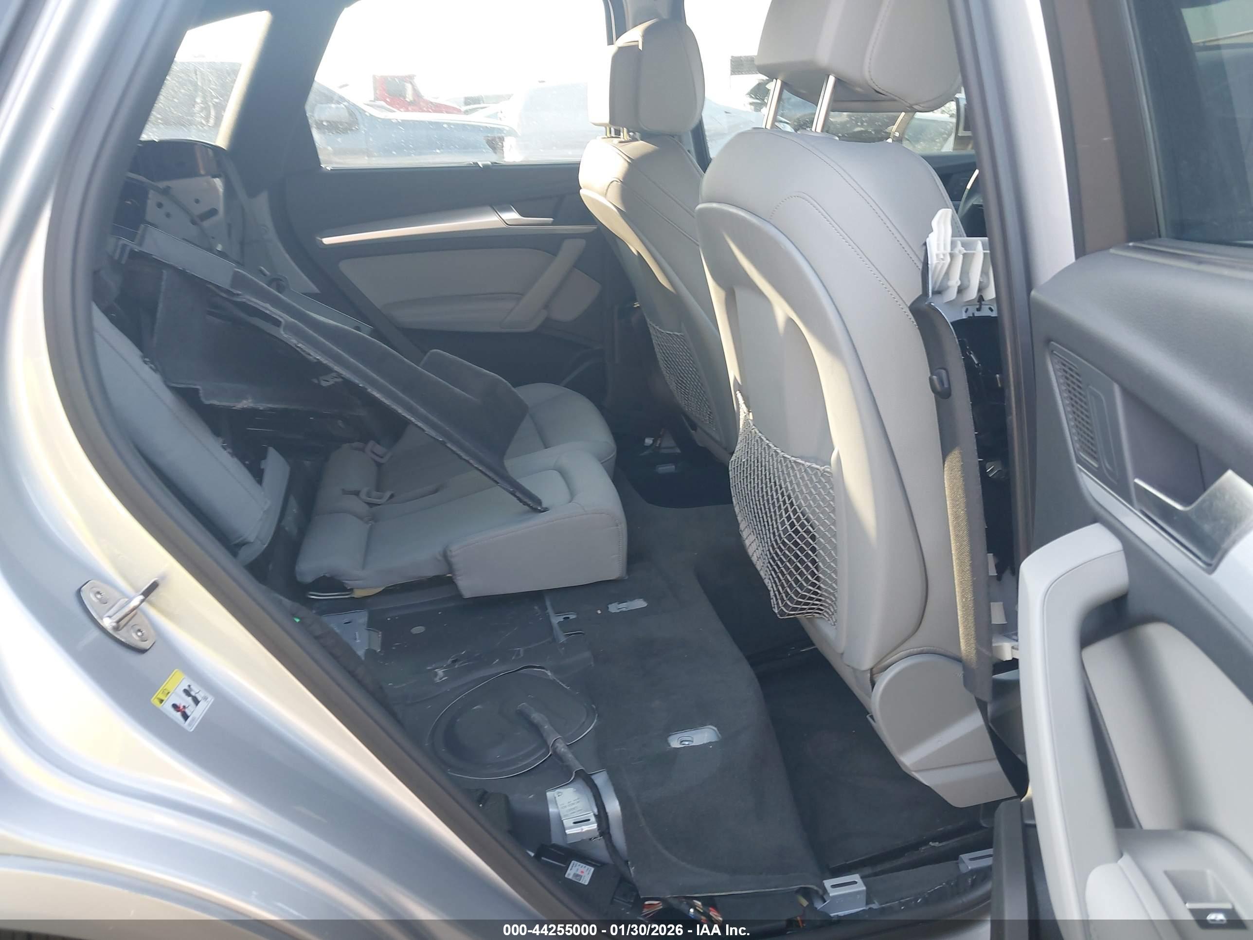 AUDI Q5 image 8