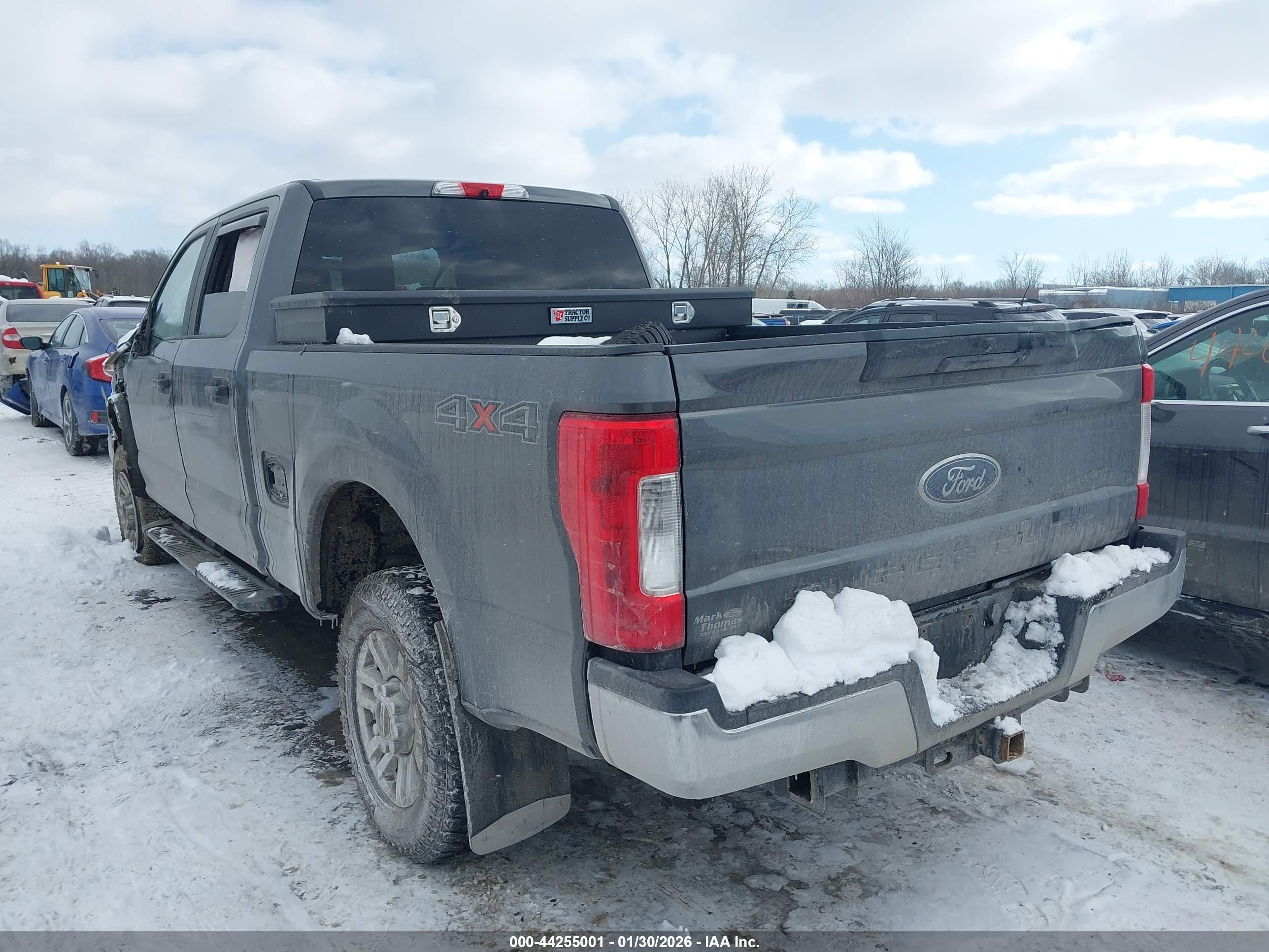 FORD F-350 image 3