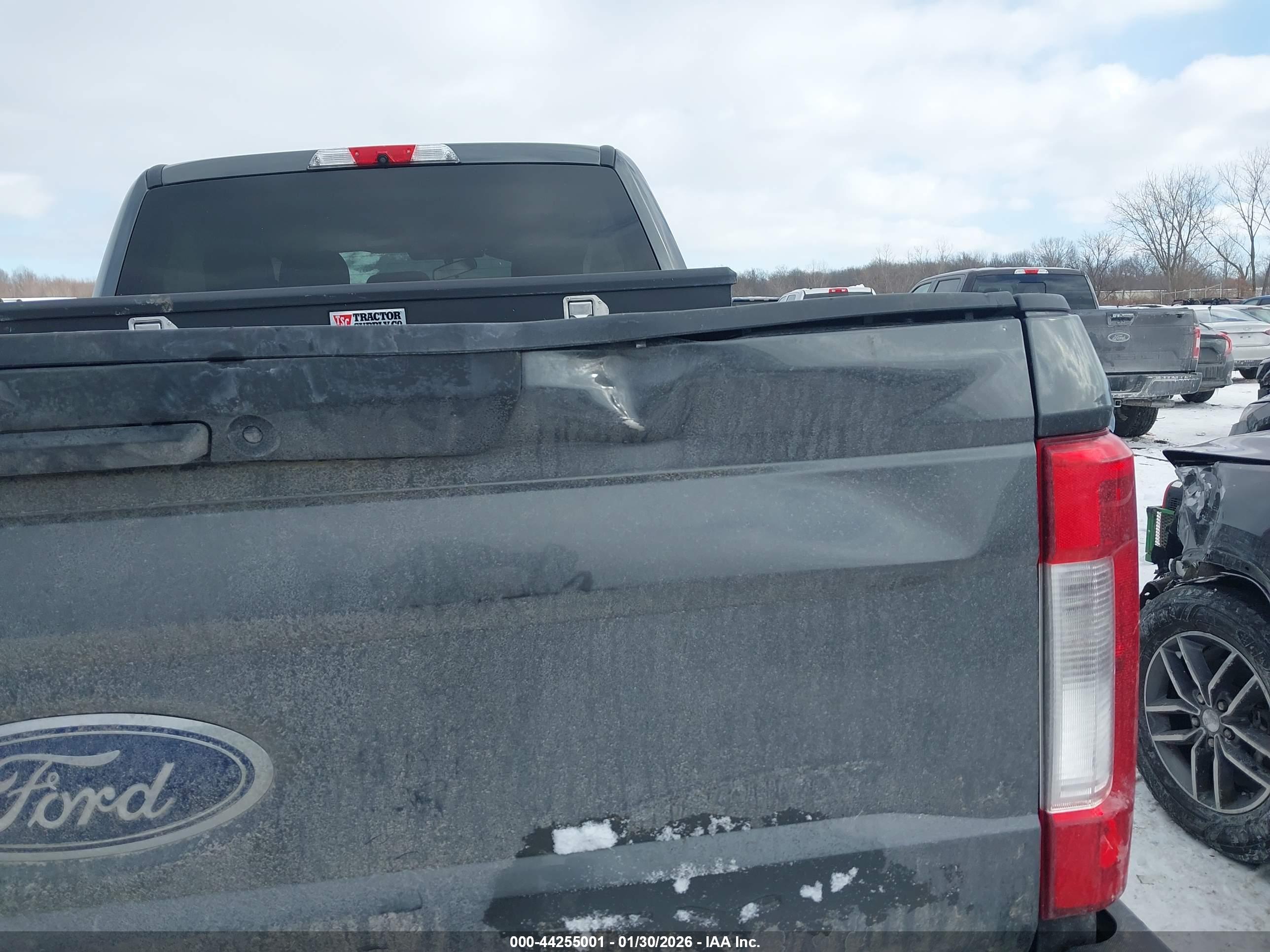 FORD F-350 image 6