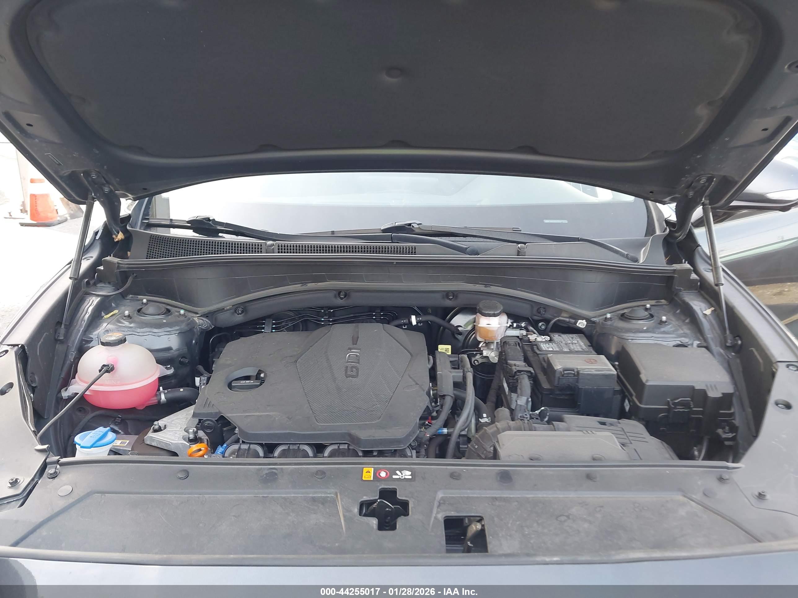 HYUNDAI SANTA image 10