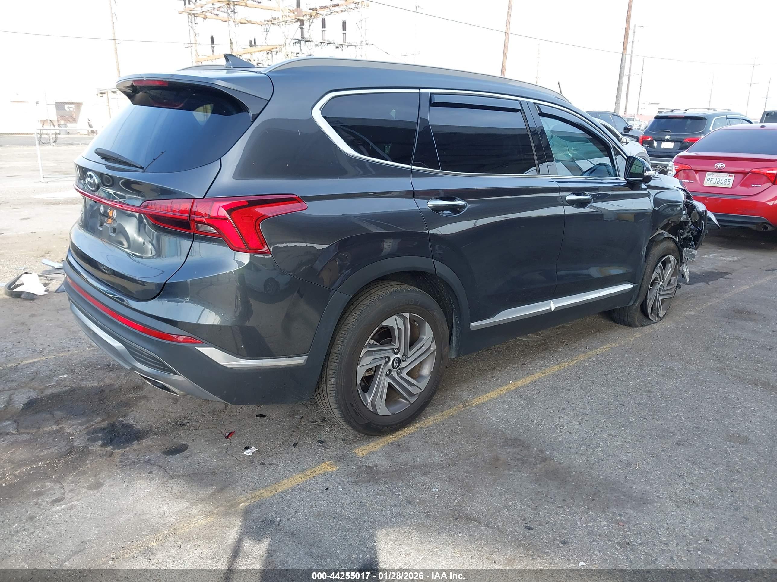 HYUNDAI SANTA image 4