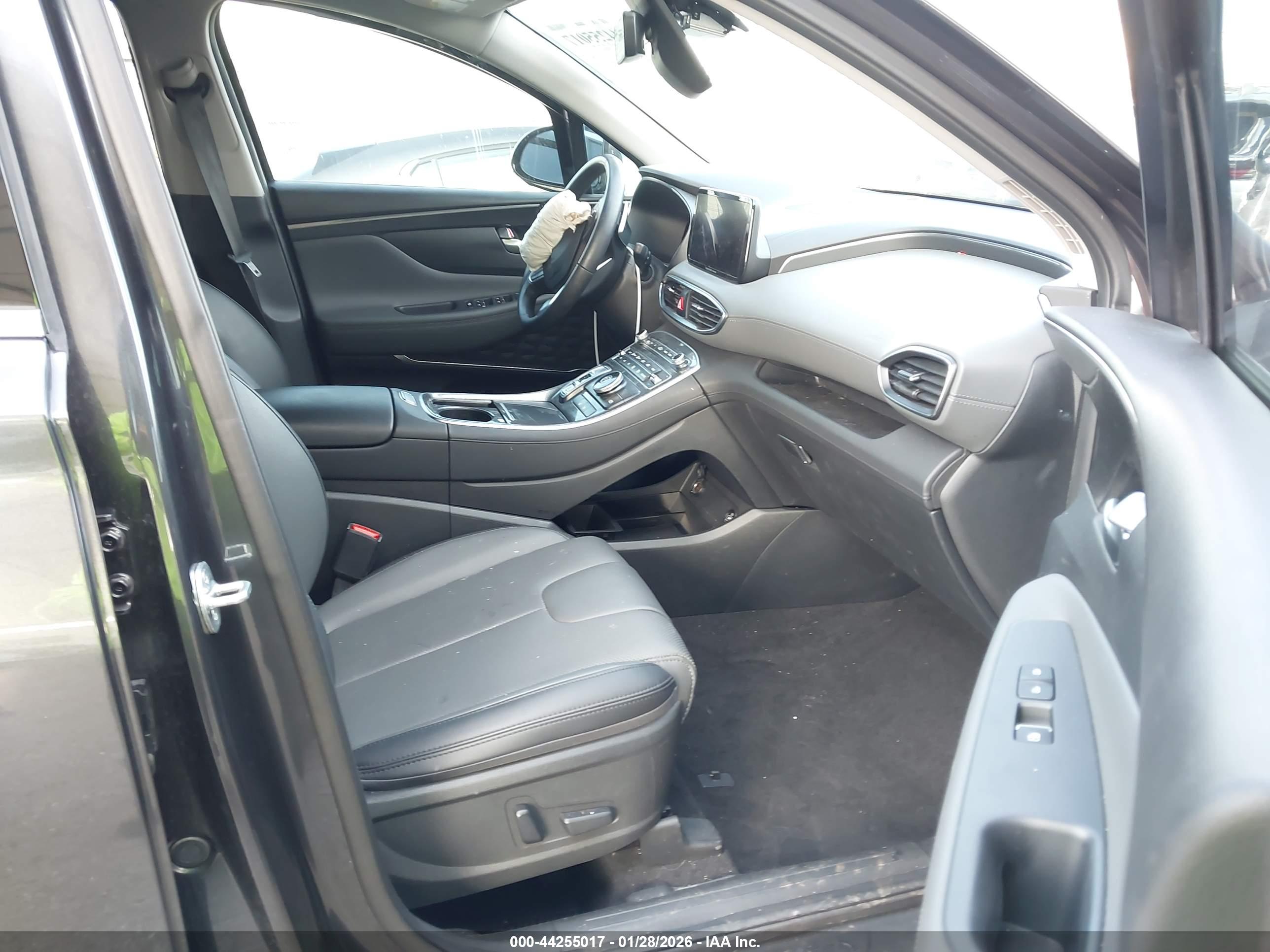 HYUNDAI SANTA image 5
