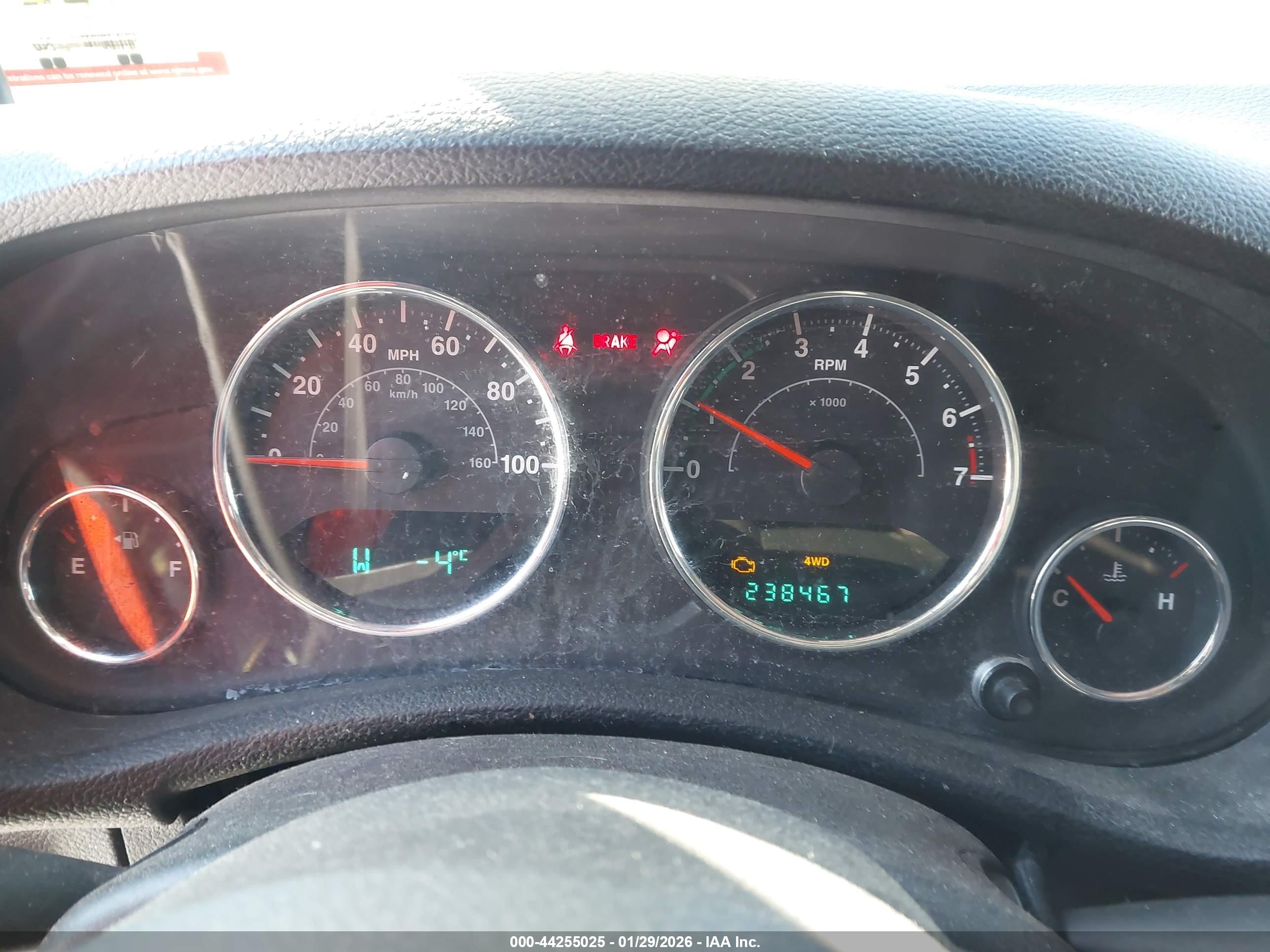 JEEP WRANGLER image 7