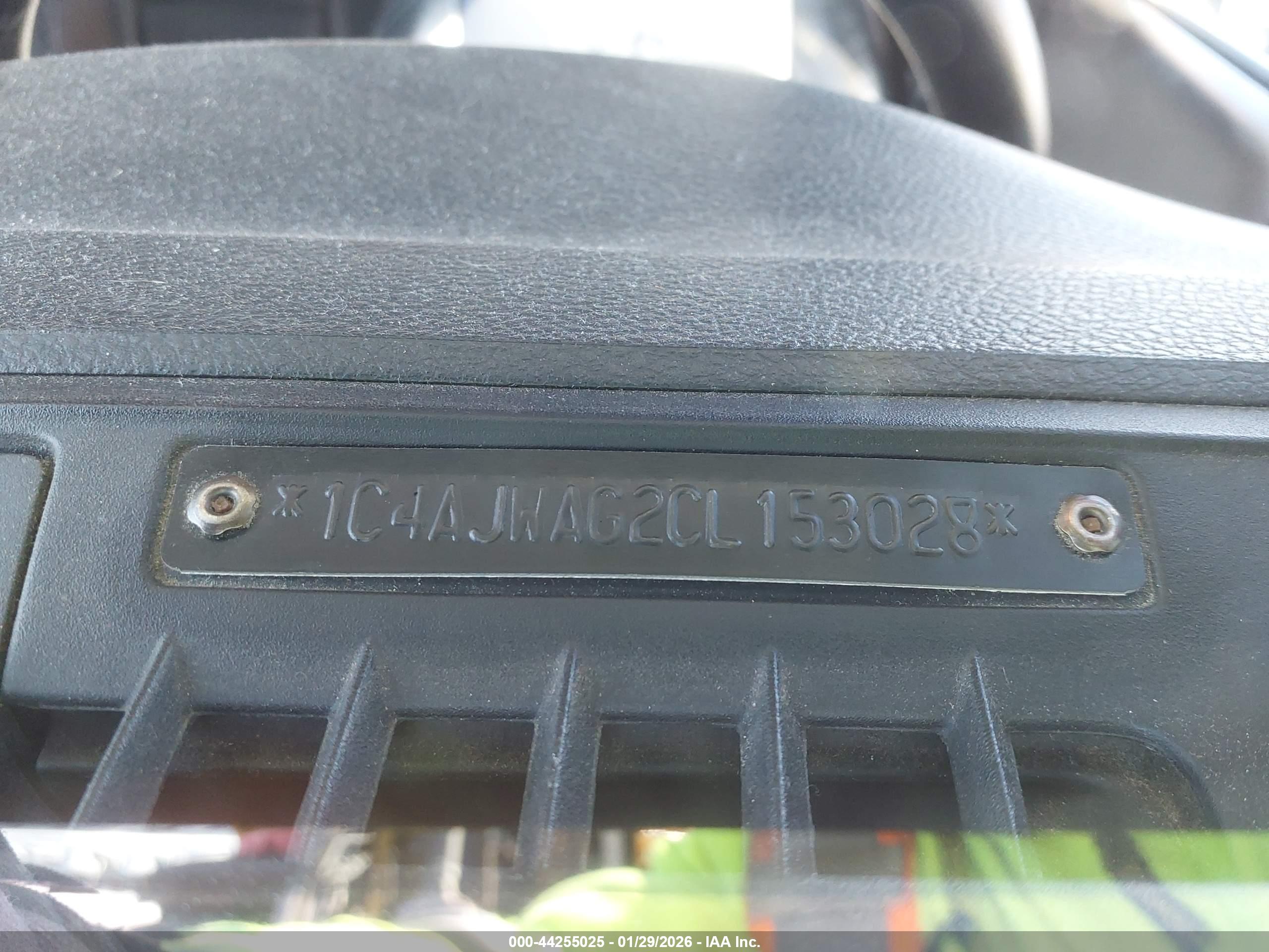 JEEP WRANGLER image 9