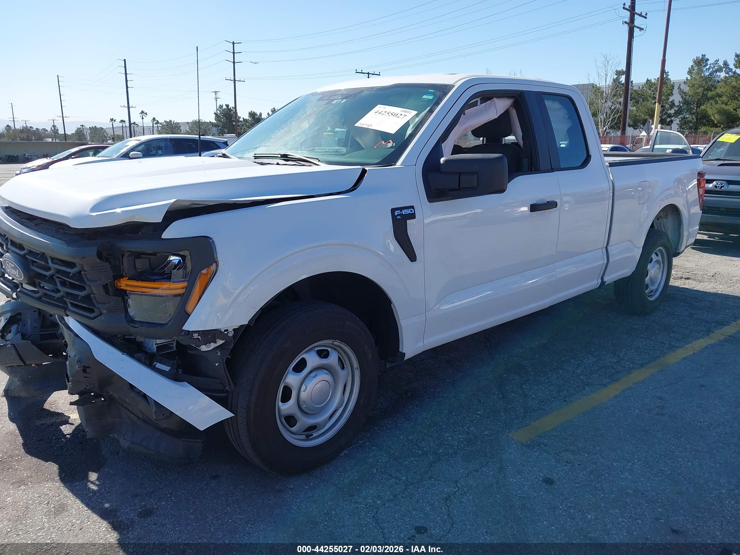 FORD F-150 image 2