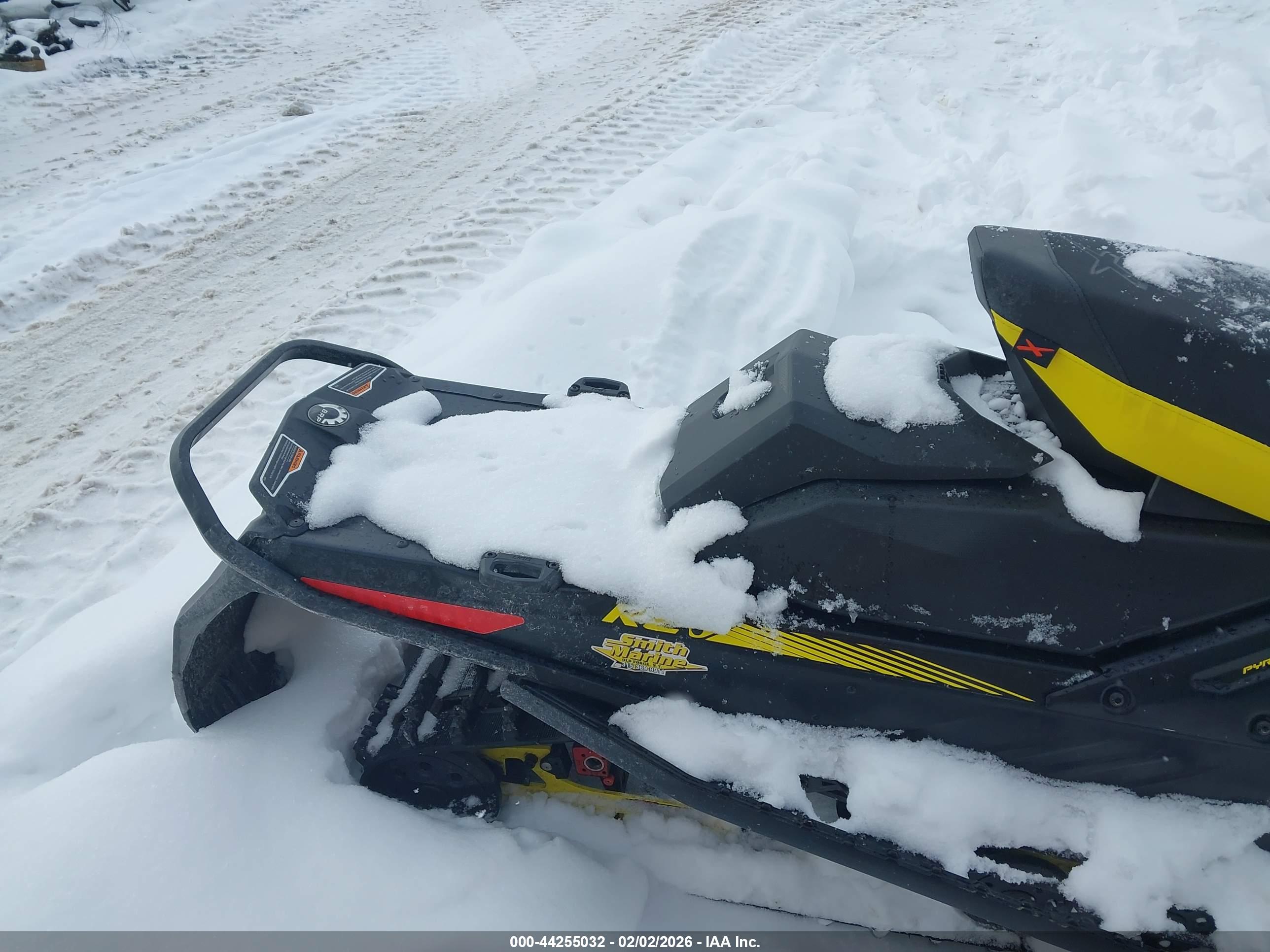 SKI-DOO MXZ image 8