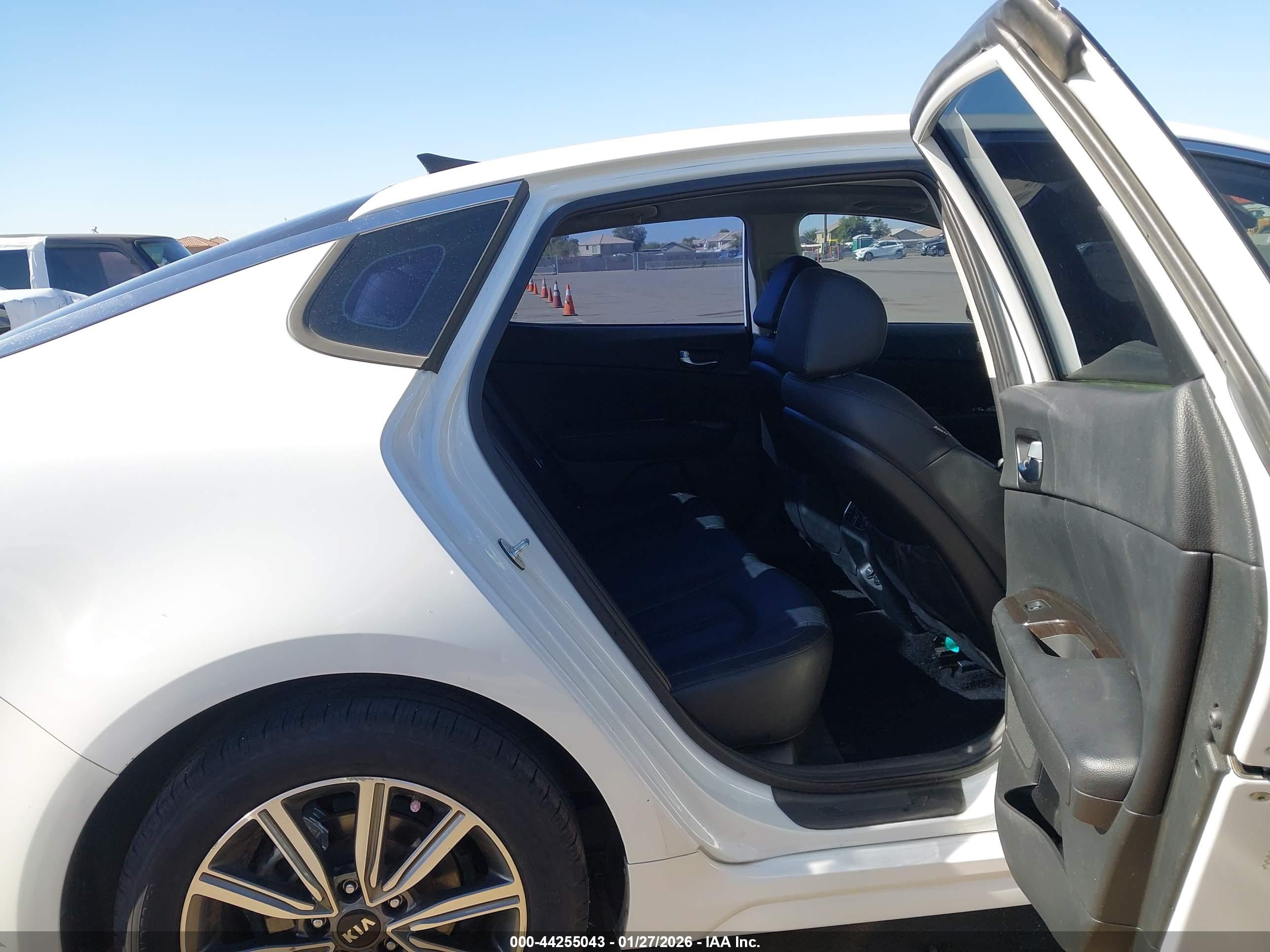 KIA OPTIMA image 8