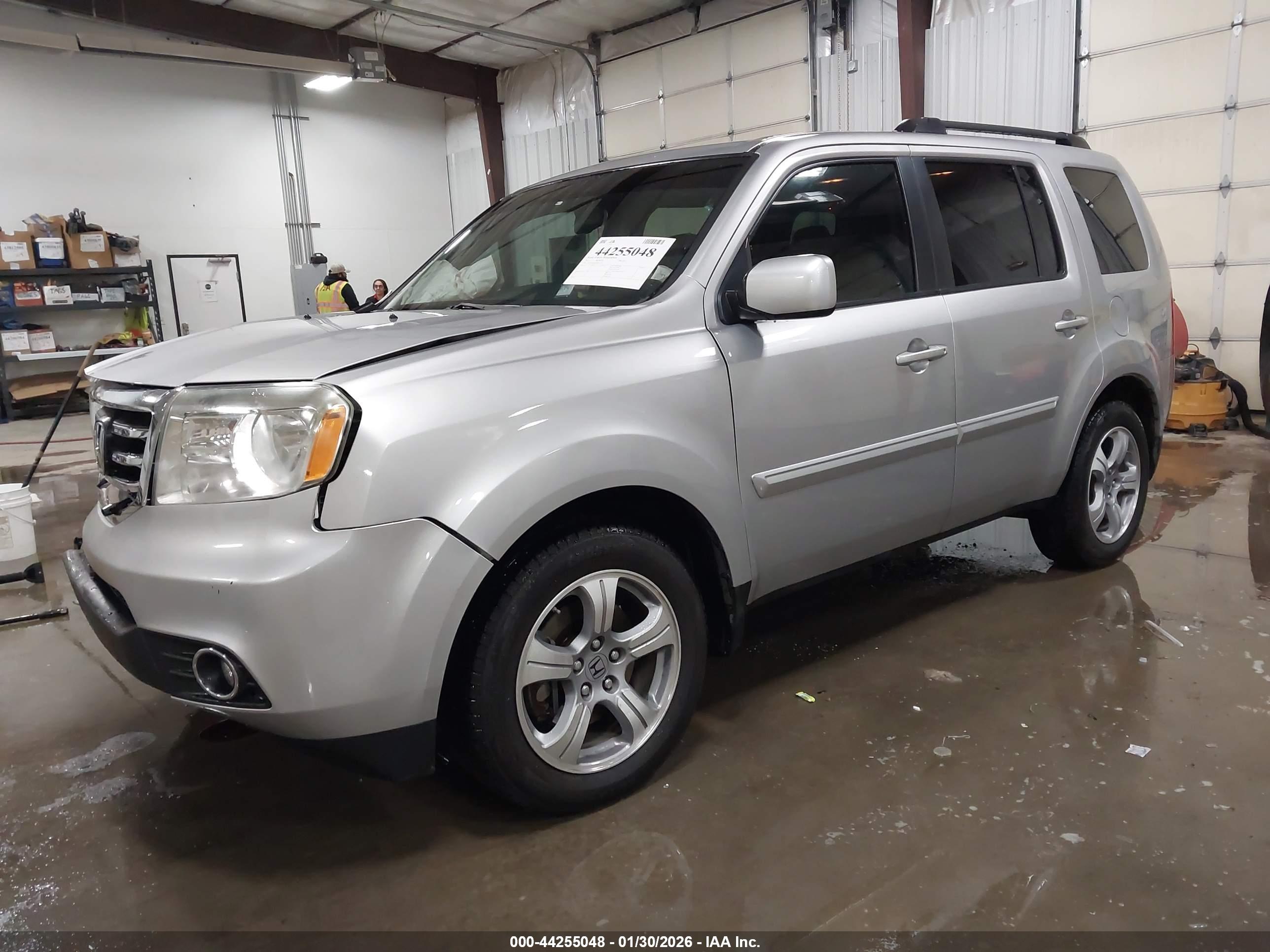 HONDA PILOT image 2