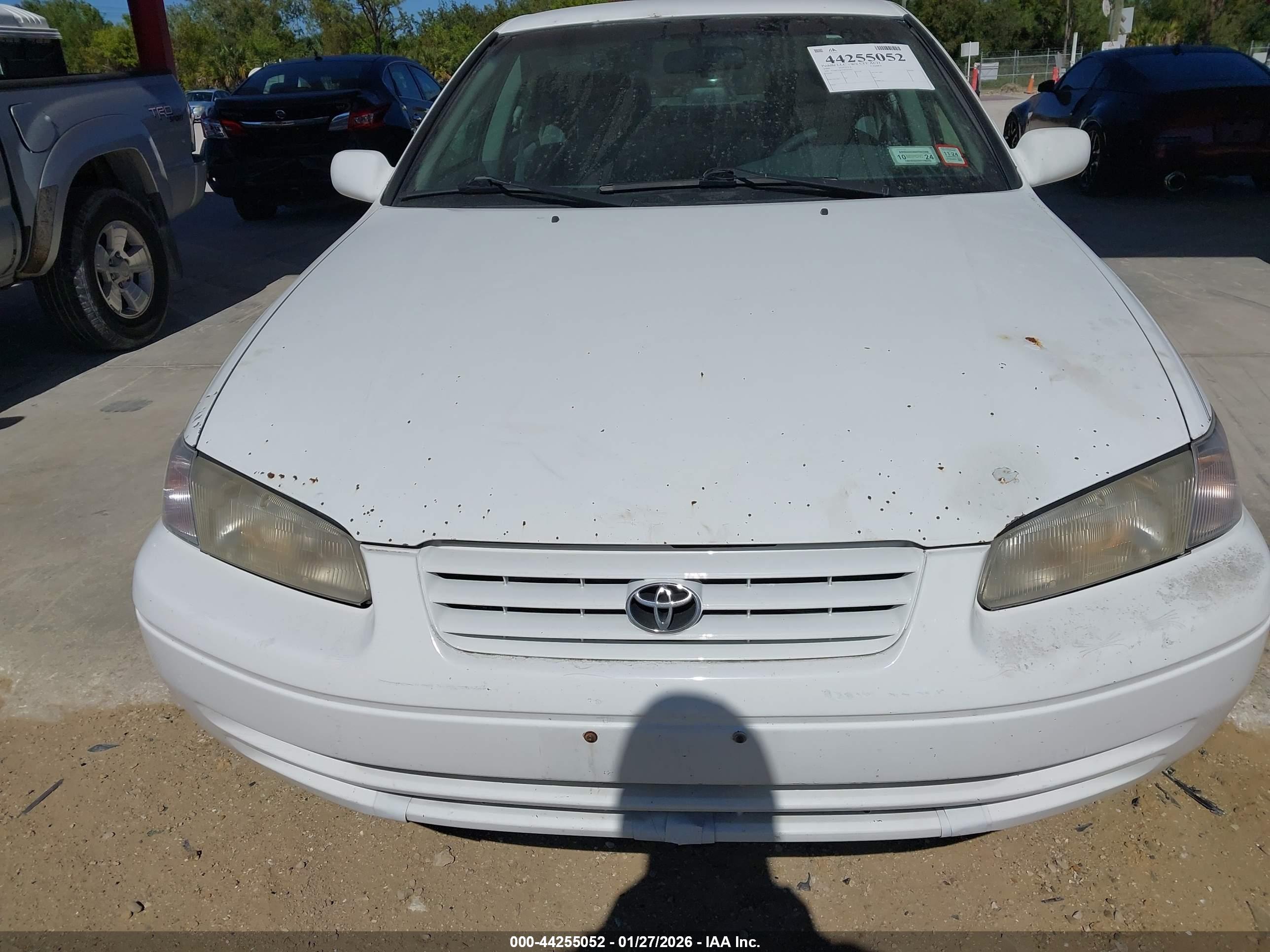 TOYOTA CAMRY image 6