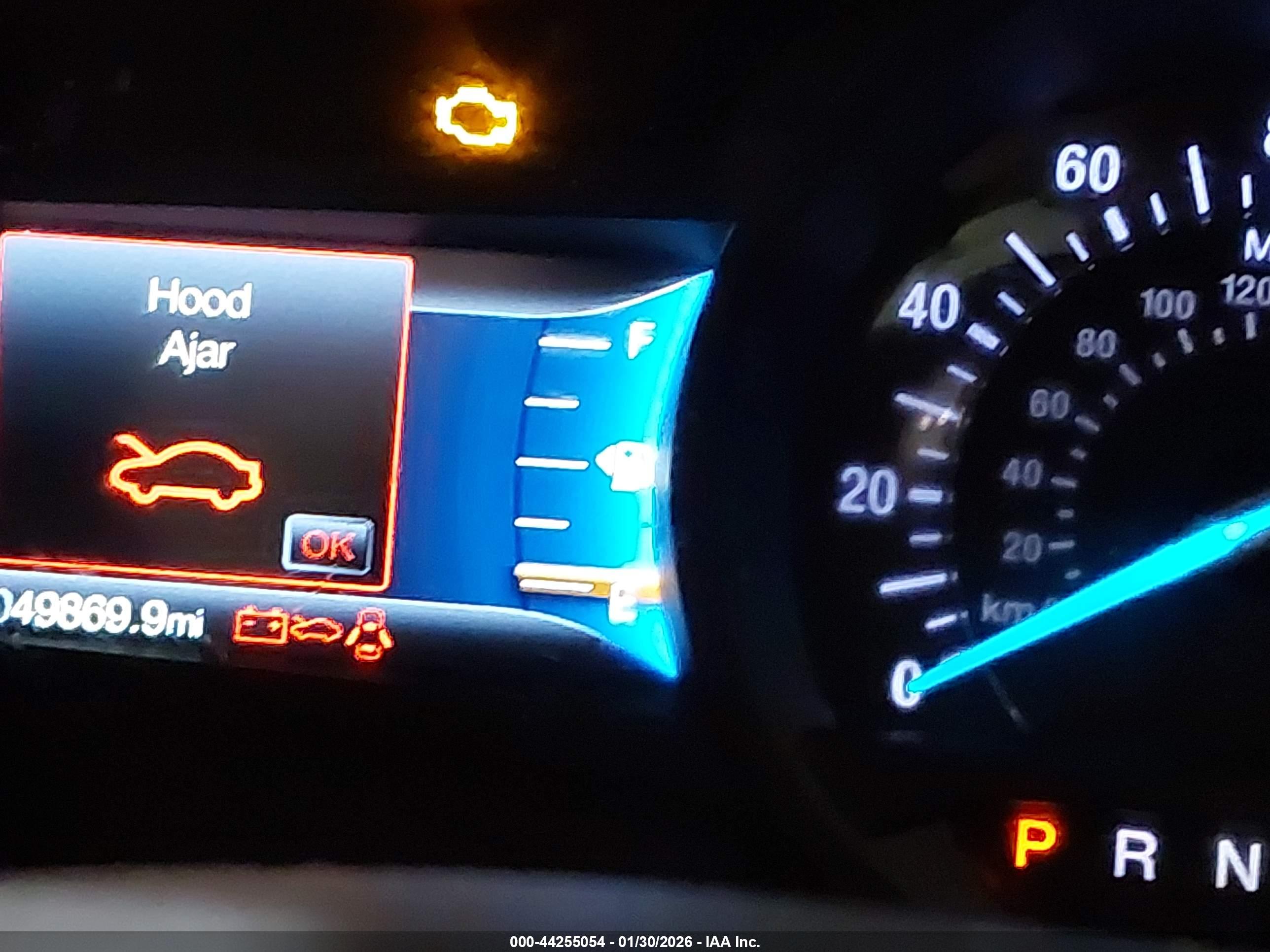 FORD FUSION image 7