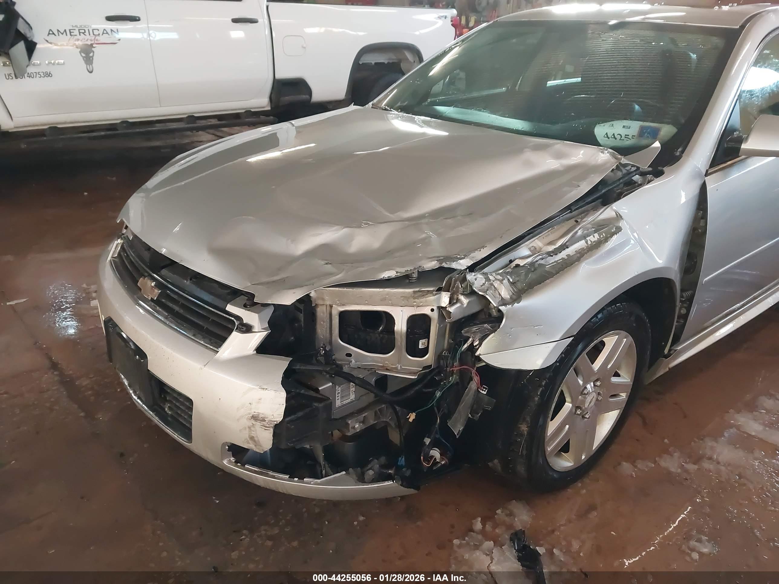 CHEVROLET IMPALA image 6