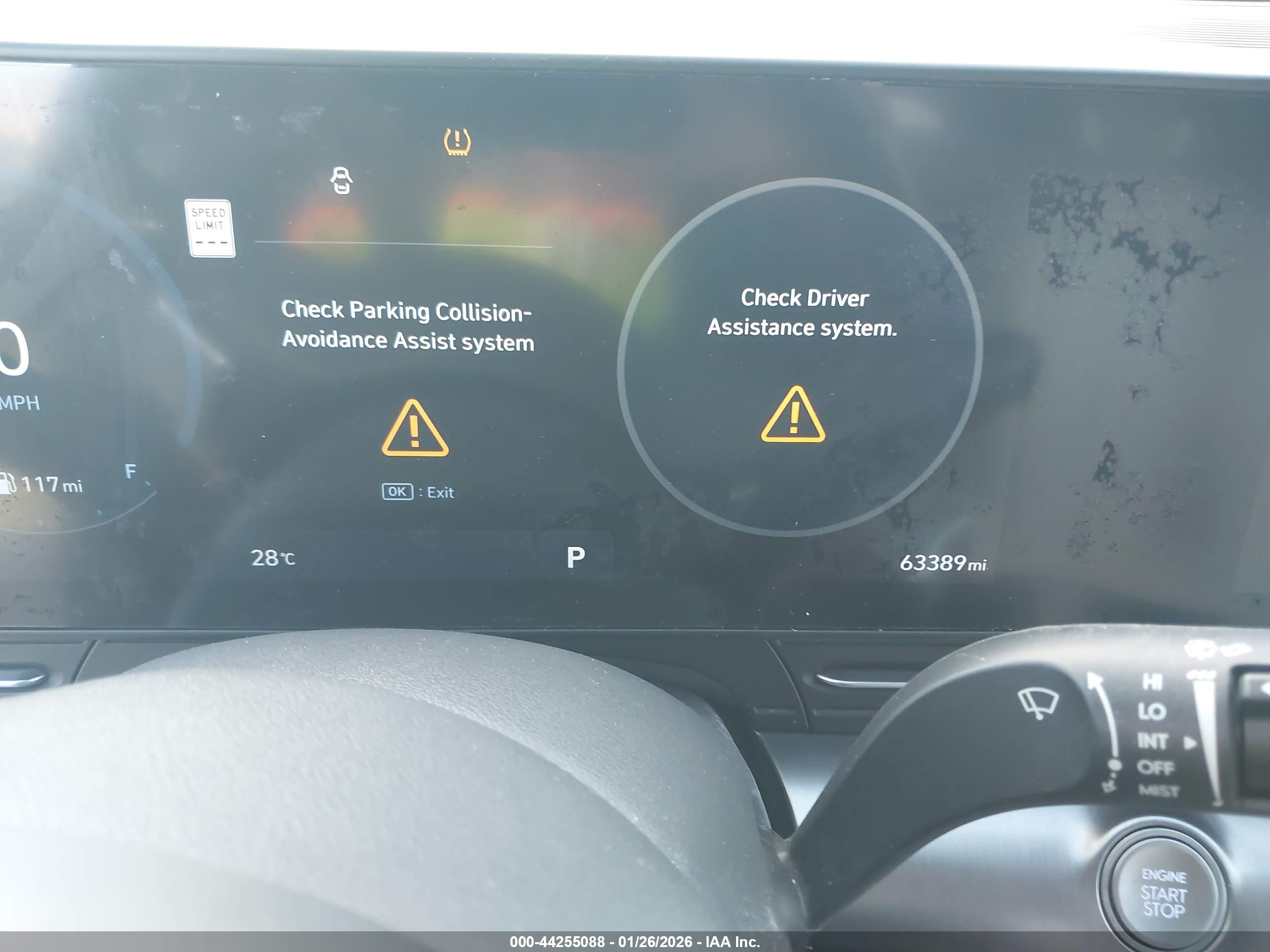 HYUNDAI KONA image 7