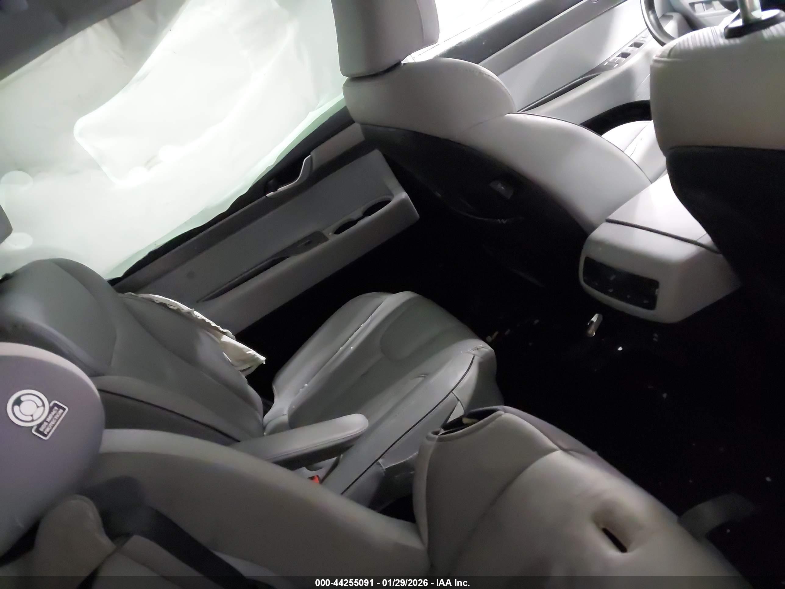 HYUNDAI PALISADE image 8