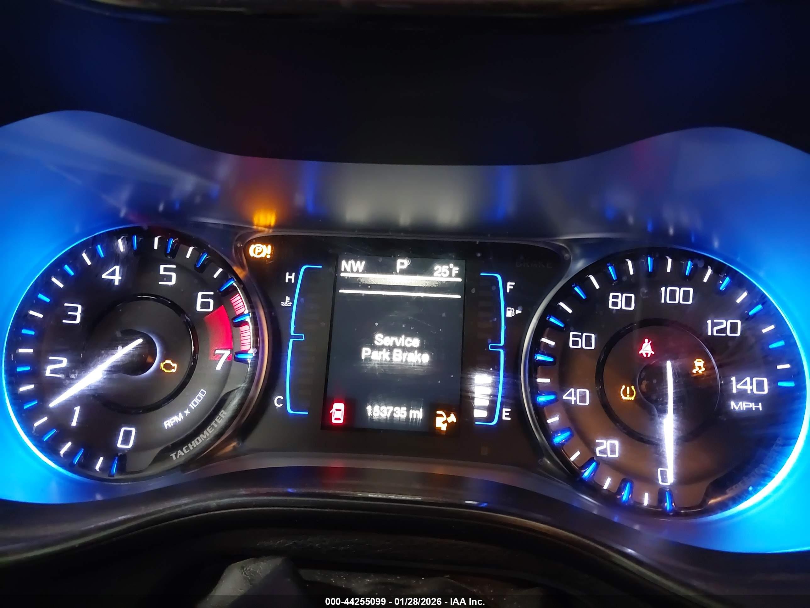 CHRYSLER 200 image 7