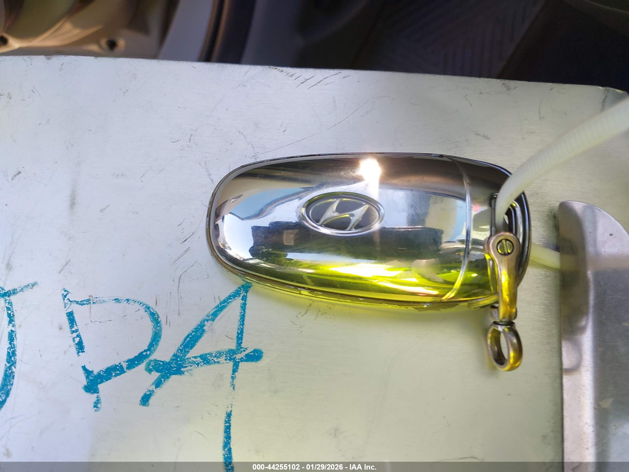 HYUNDAI IONIQ image 11