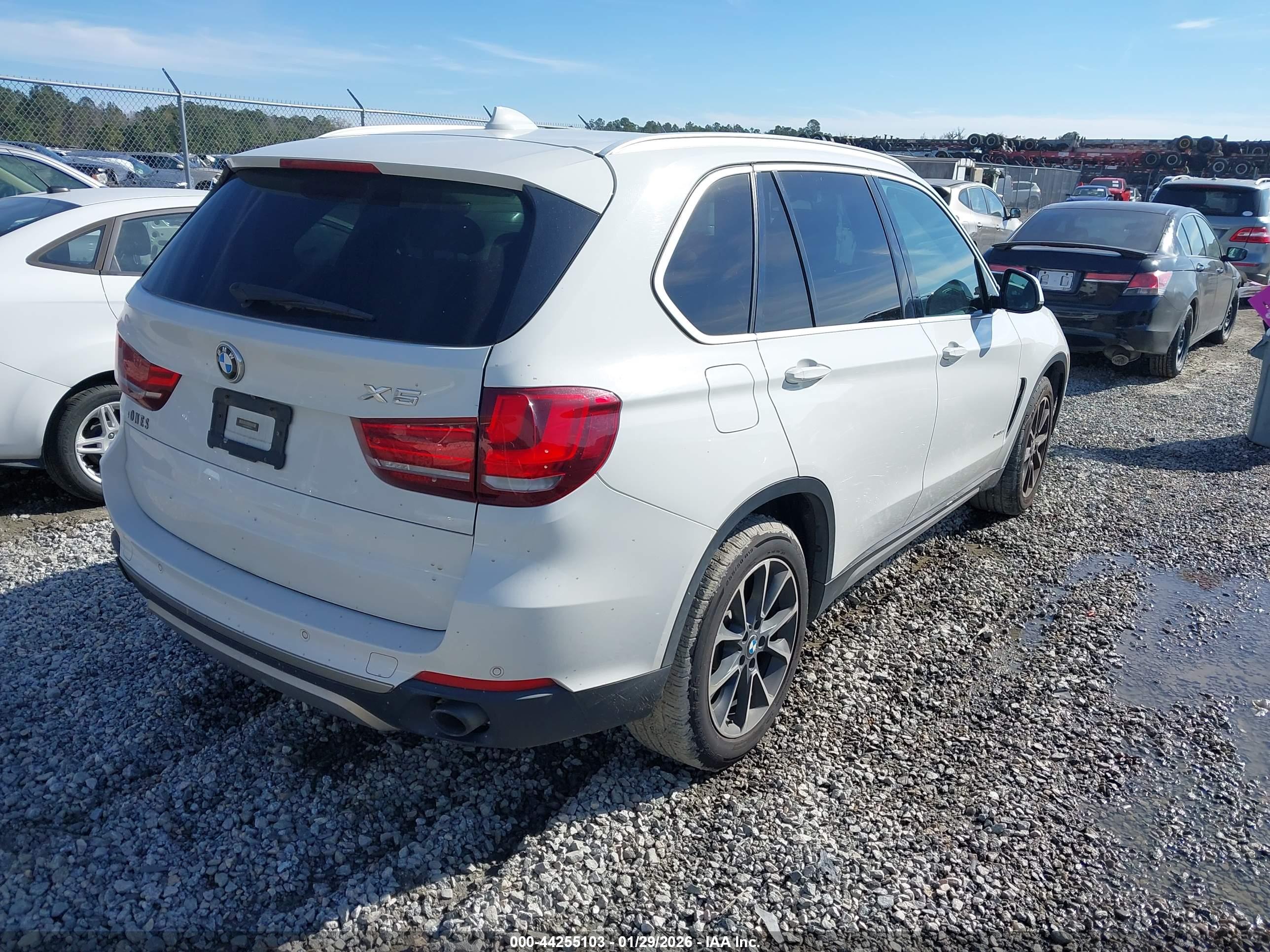 BMW X5 image 4