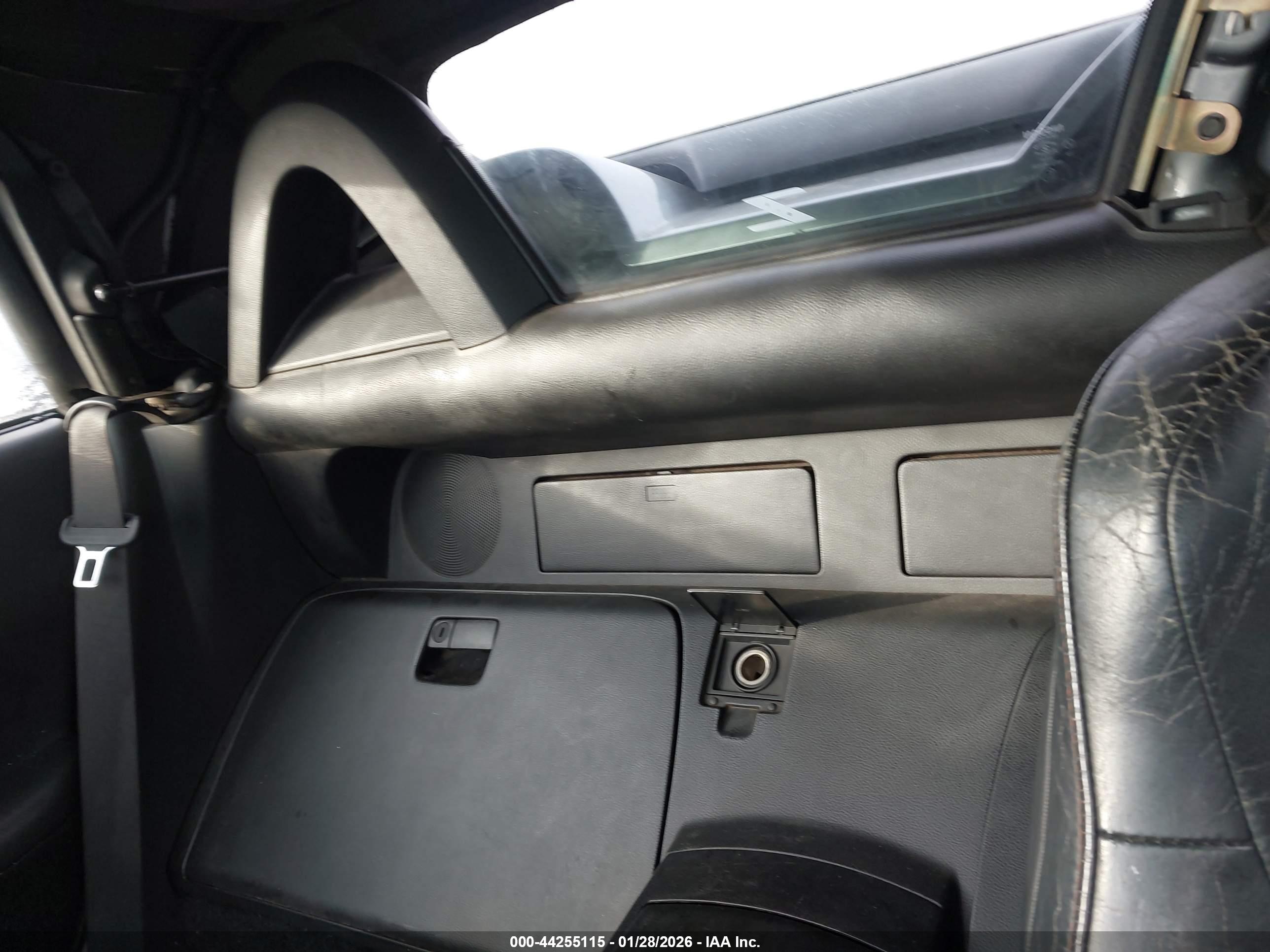 NISSAN 350Z image 8
