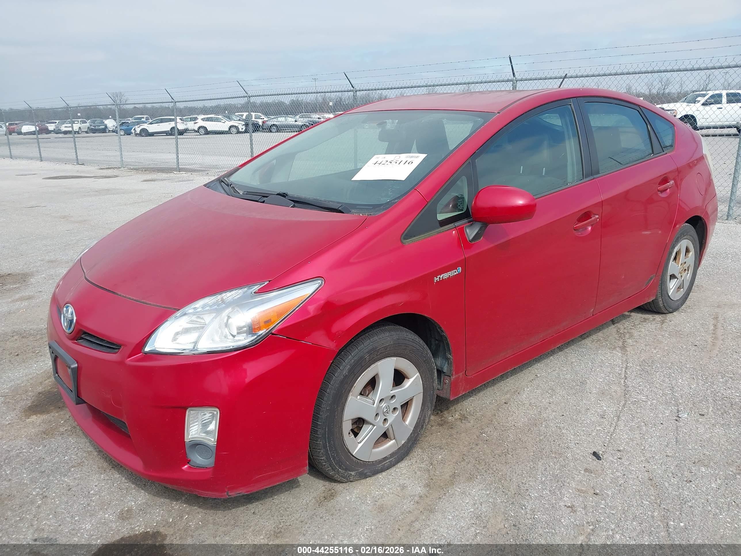 TOYOTA PRIUS image 2
