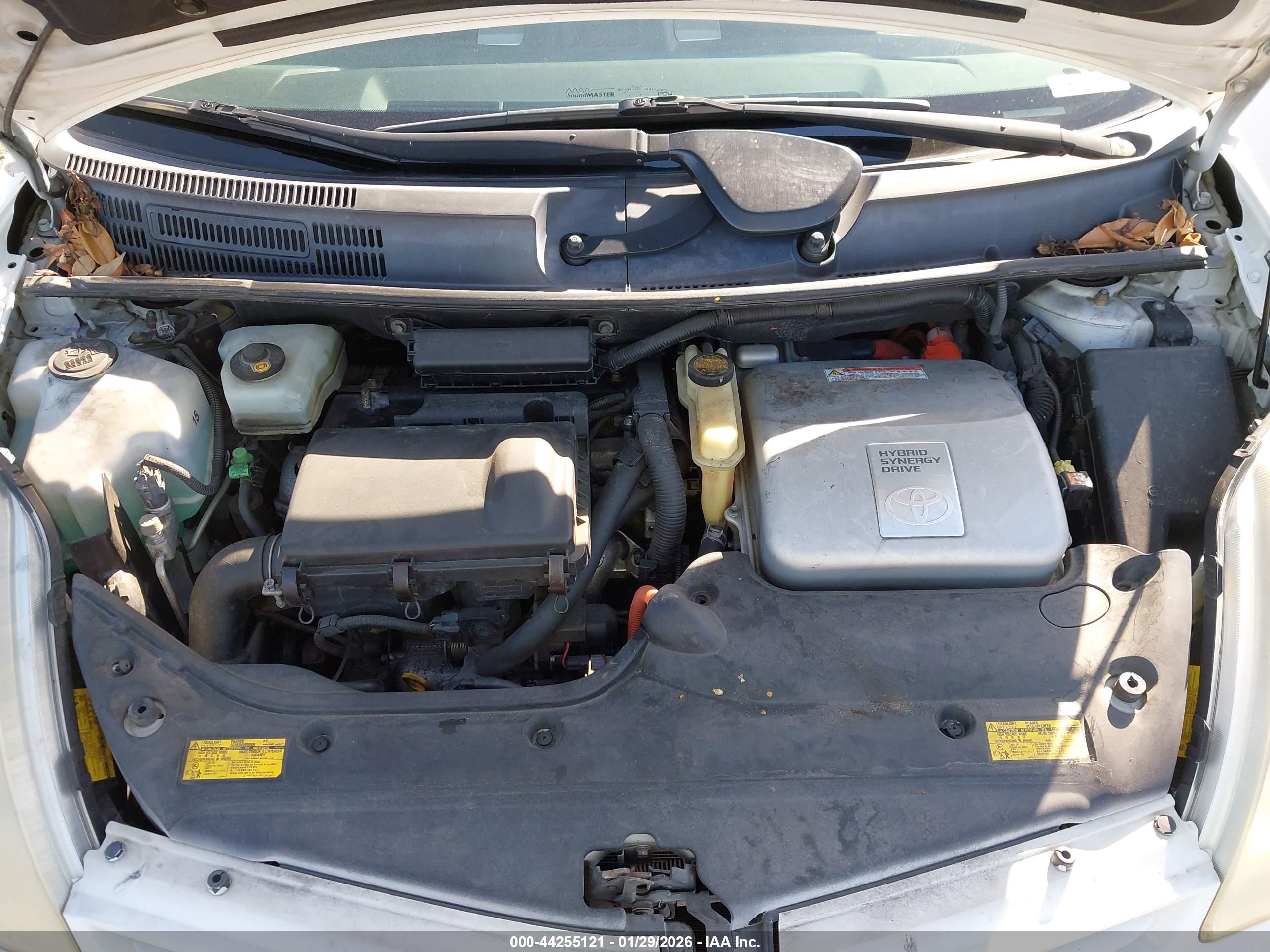 TOYOTA PRIUS image 10