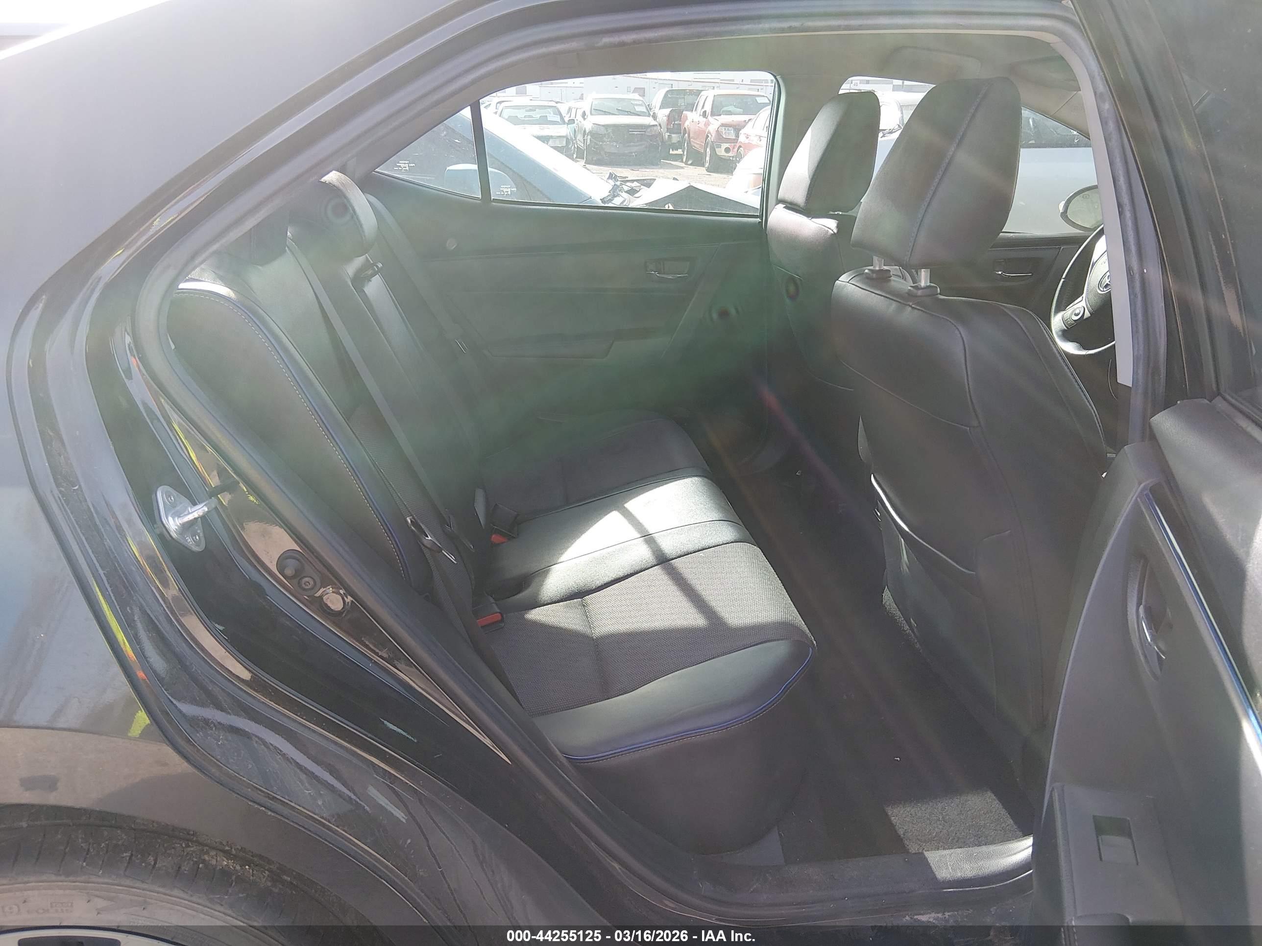 TOYOTA COROLLA image 8