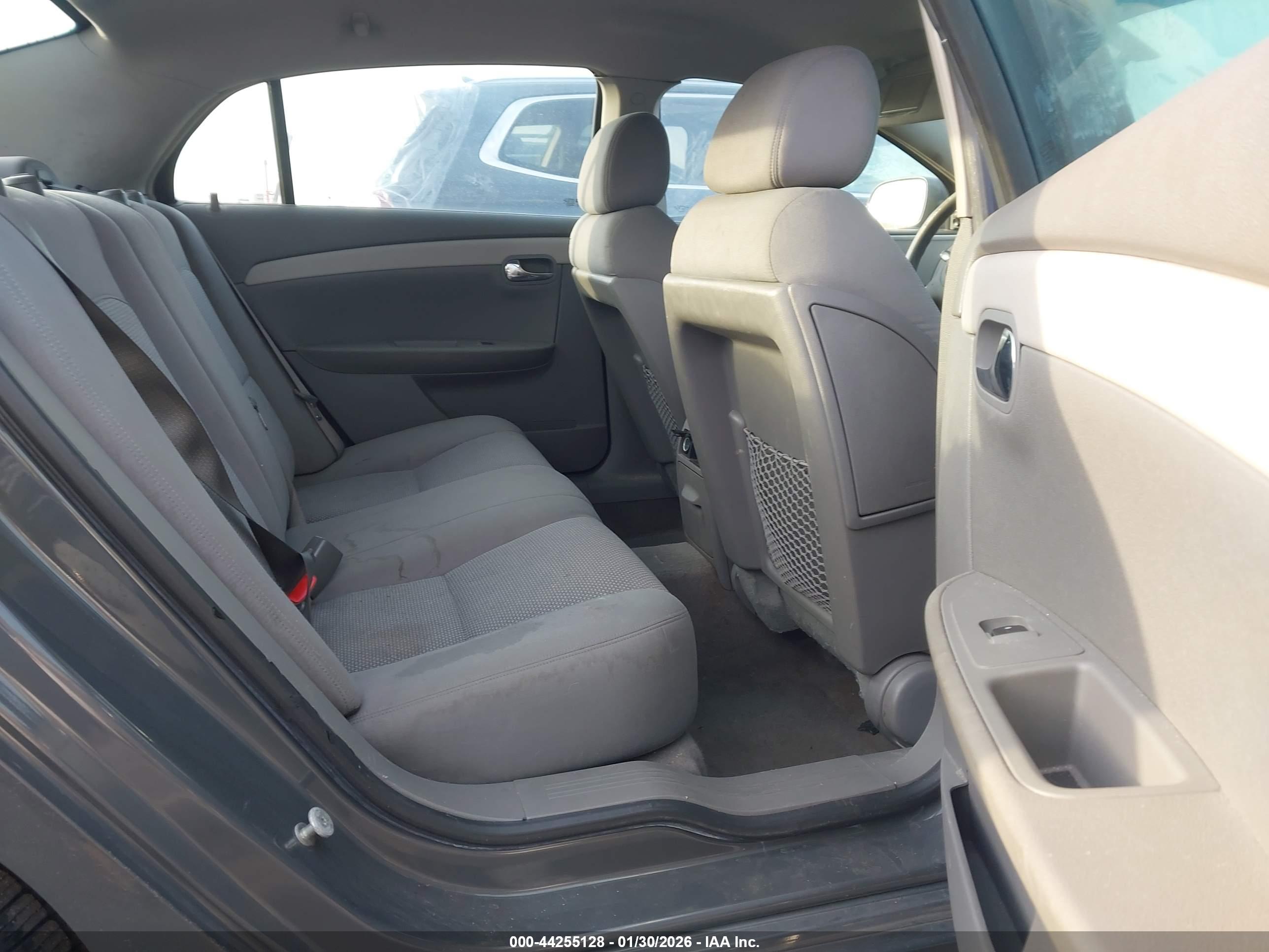CHEVROLET MALIBU image 8