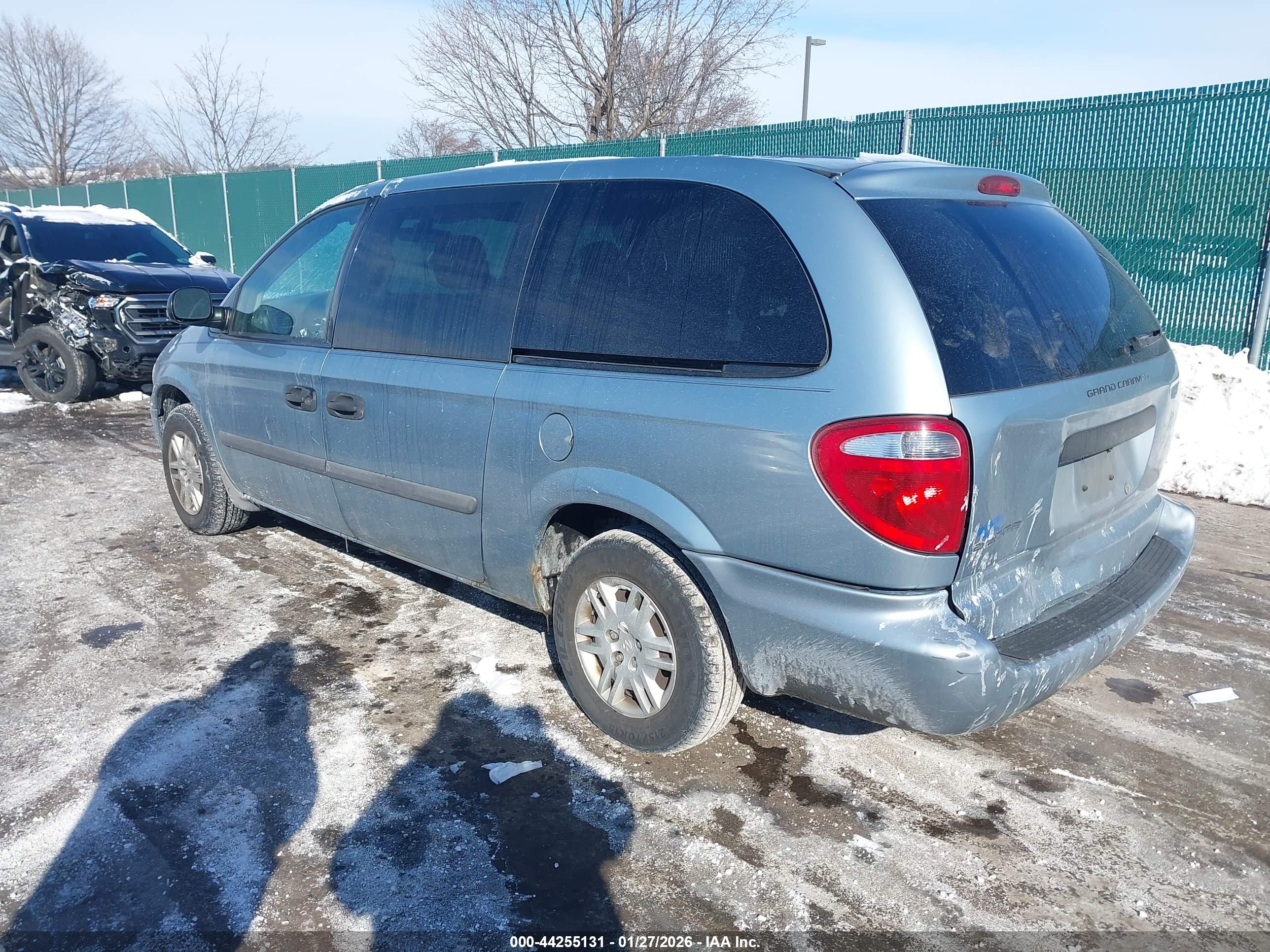 DODGE GRAND image 3