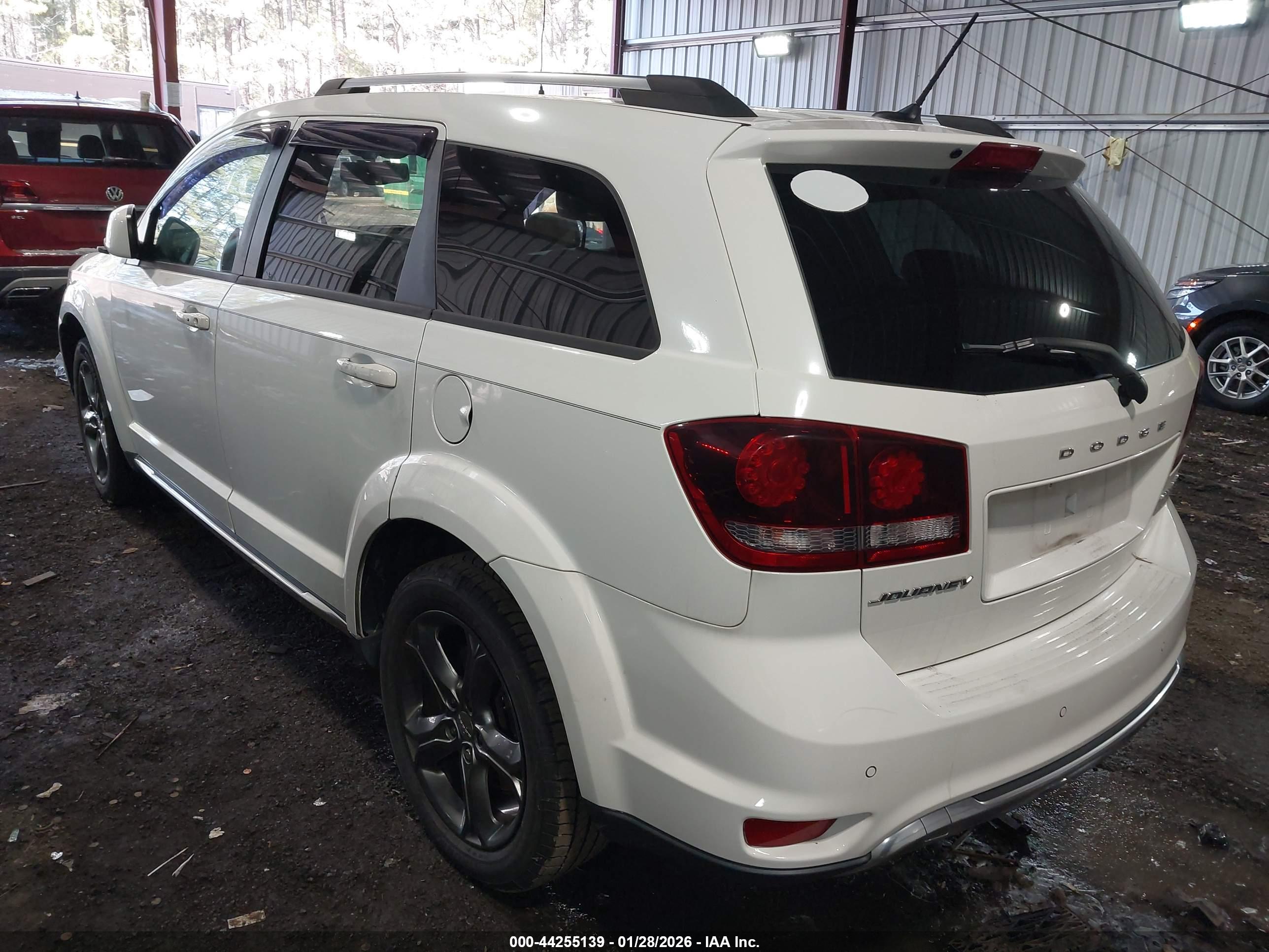 DODGE JOURNEY image 3