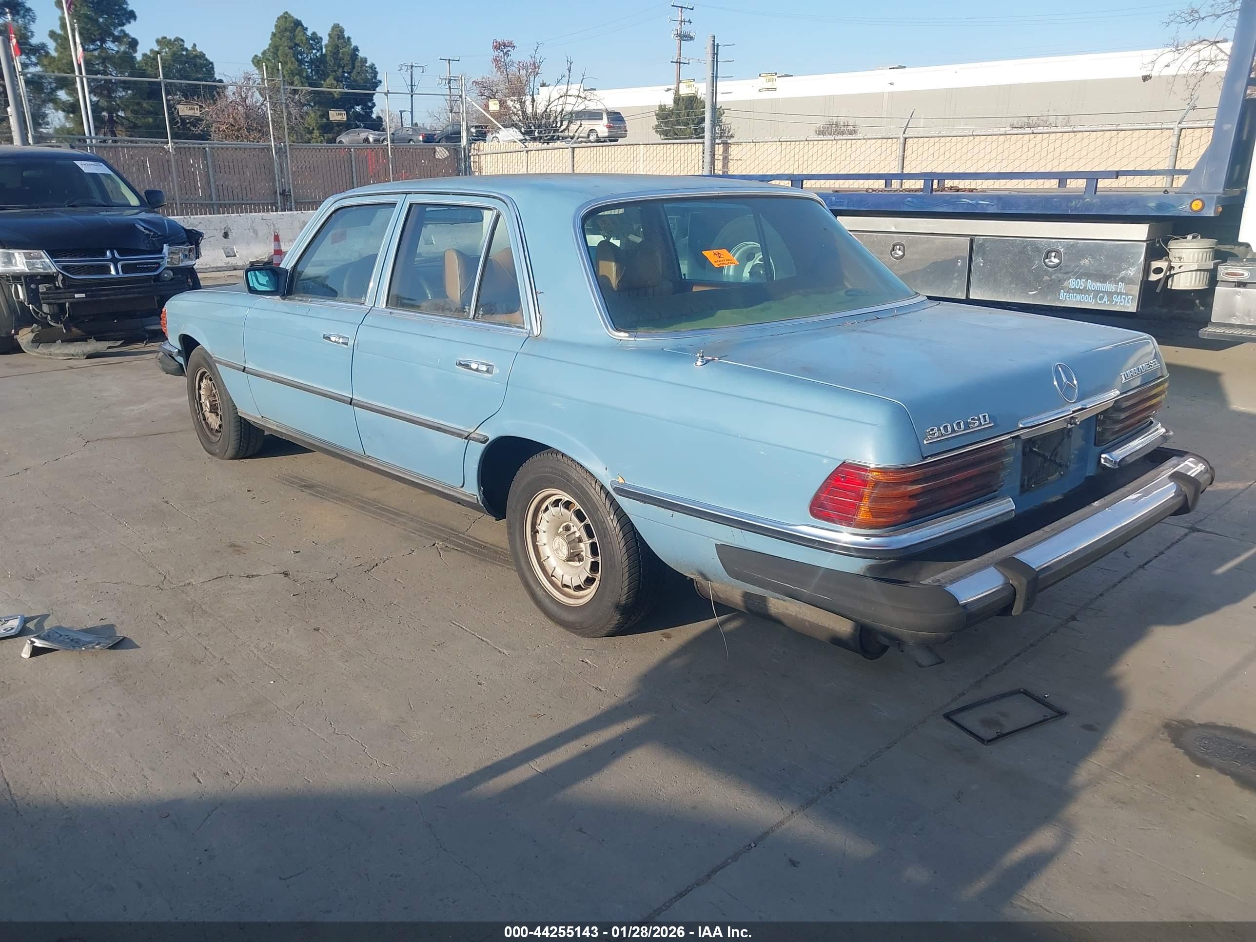 MERCEDES-BENZ 300 image 3