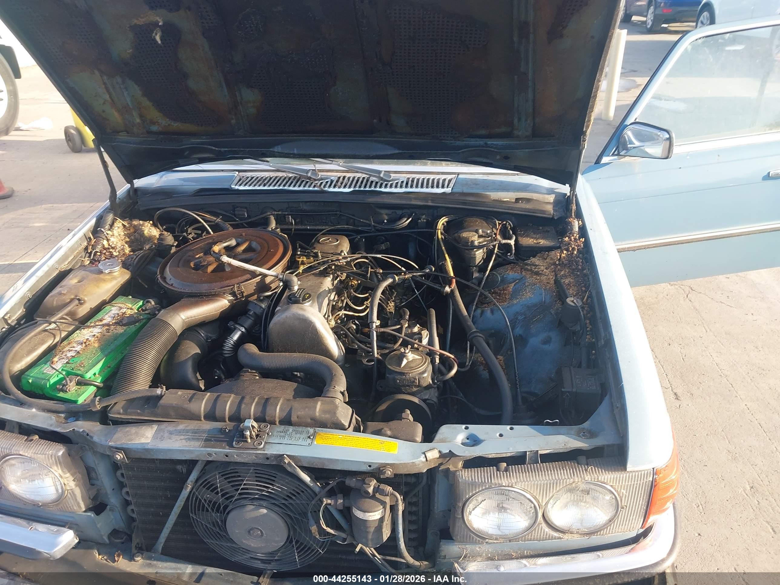 MERCEDES-BENZ 300 image 6