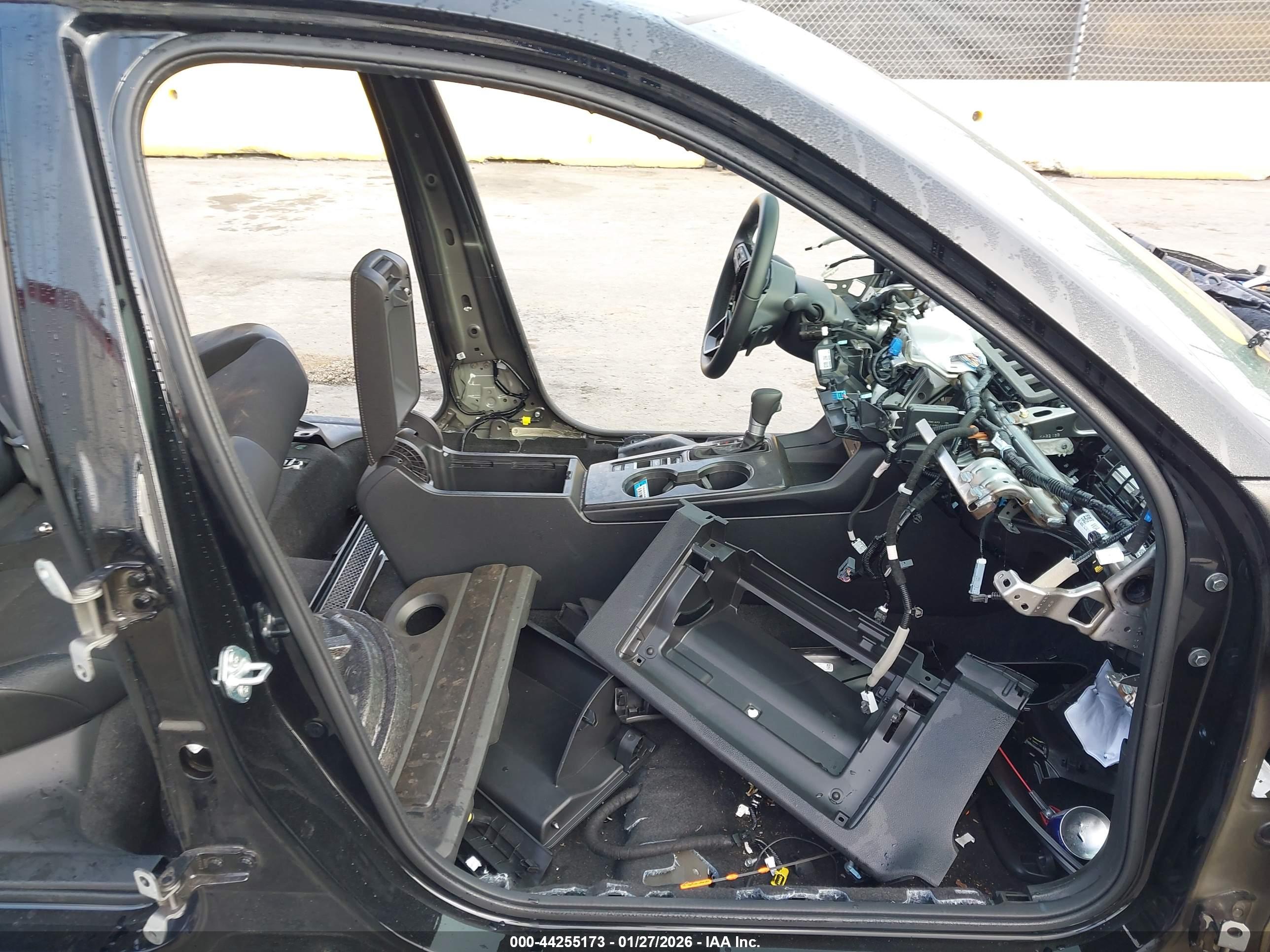 HONDA CIVIC image 5