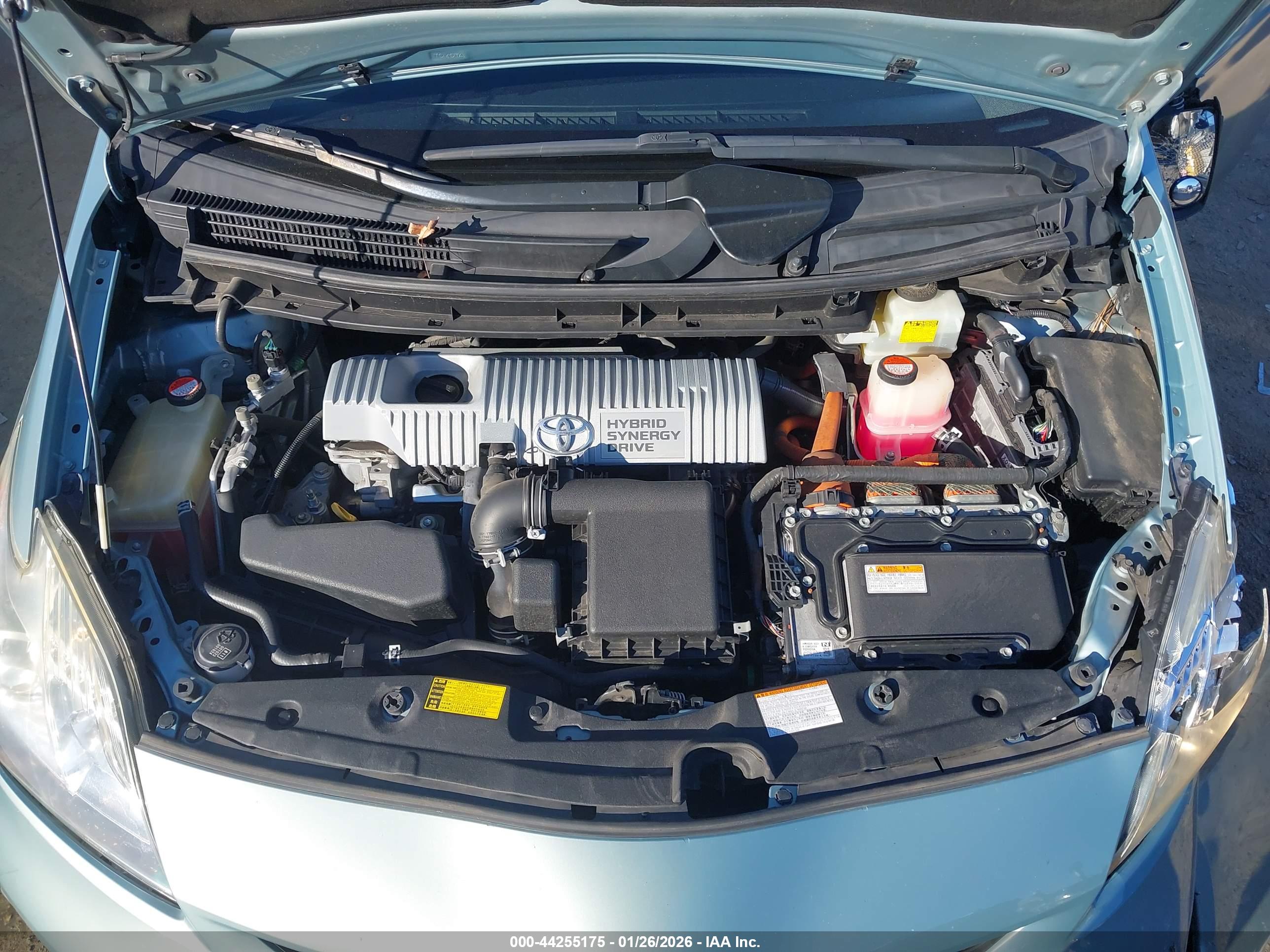 TOYOTA PRIUS image 10