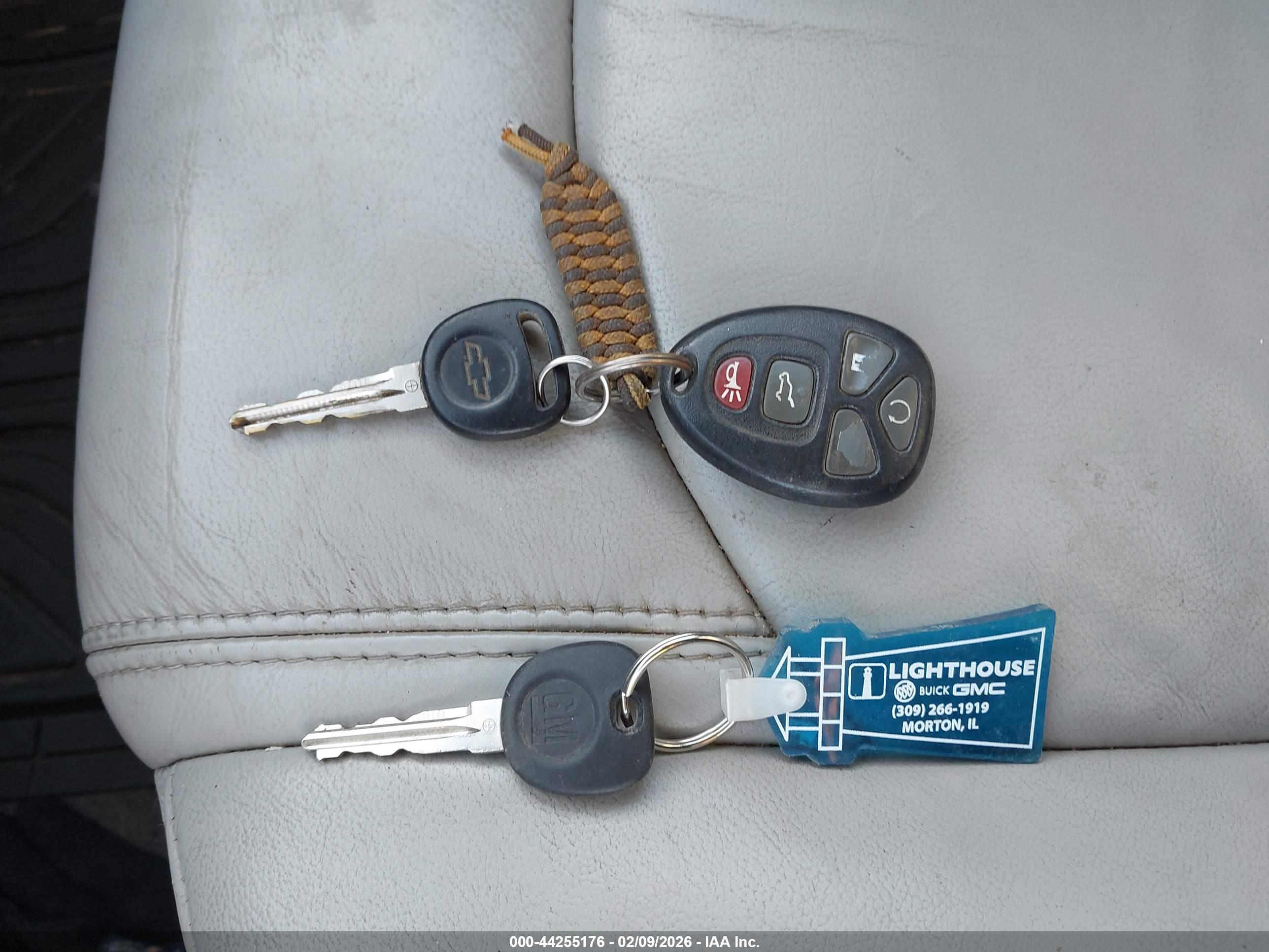 CHEVROLET TRAVERSE image 11
