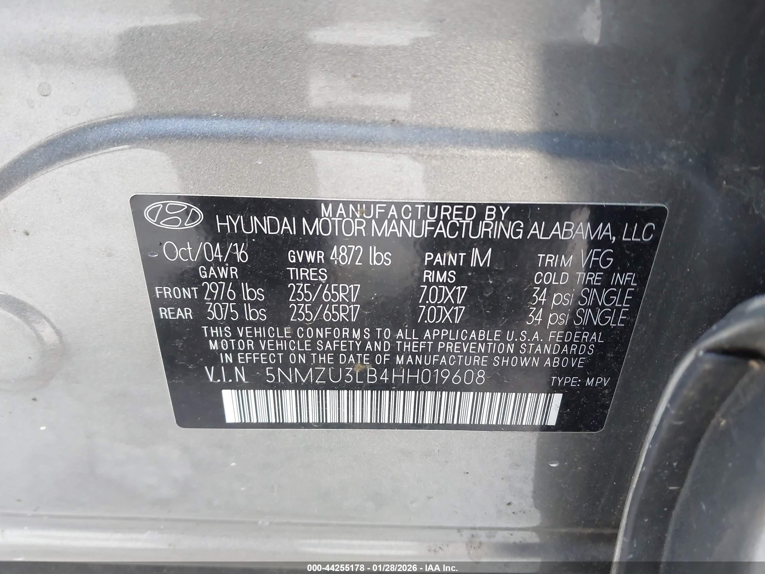 HYUNDAI SANTA image 9