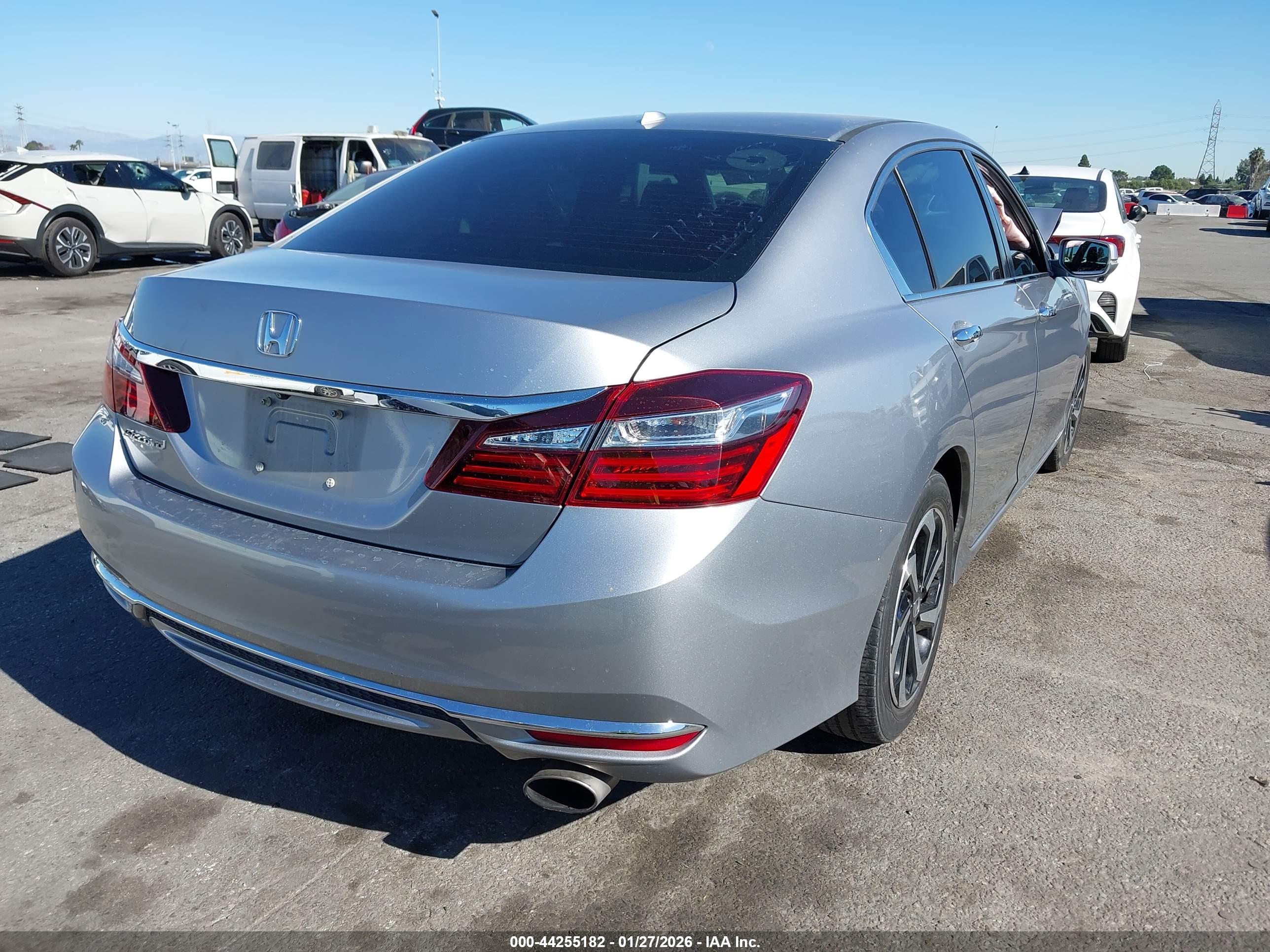 HONDA ACCORD image 4