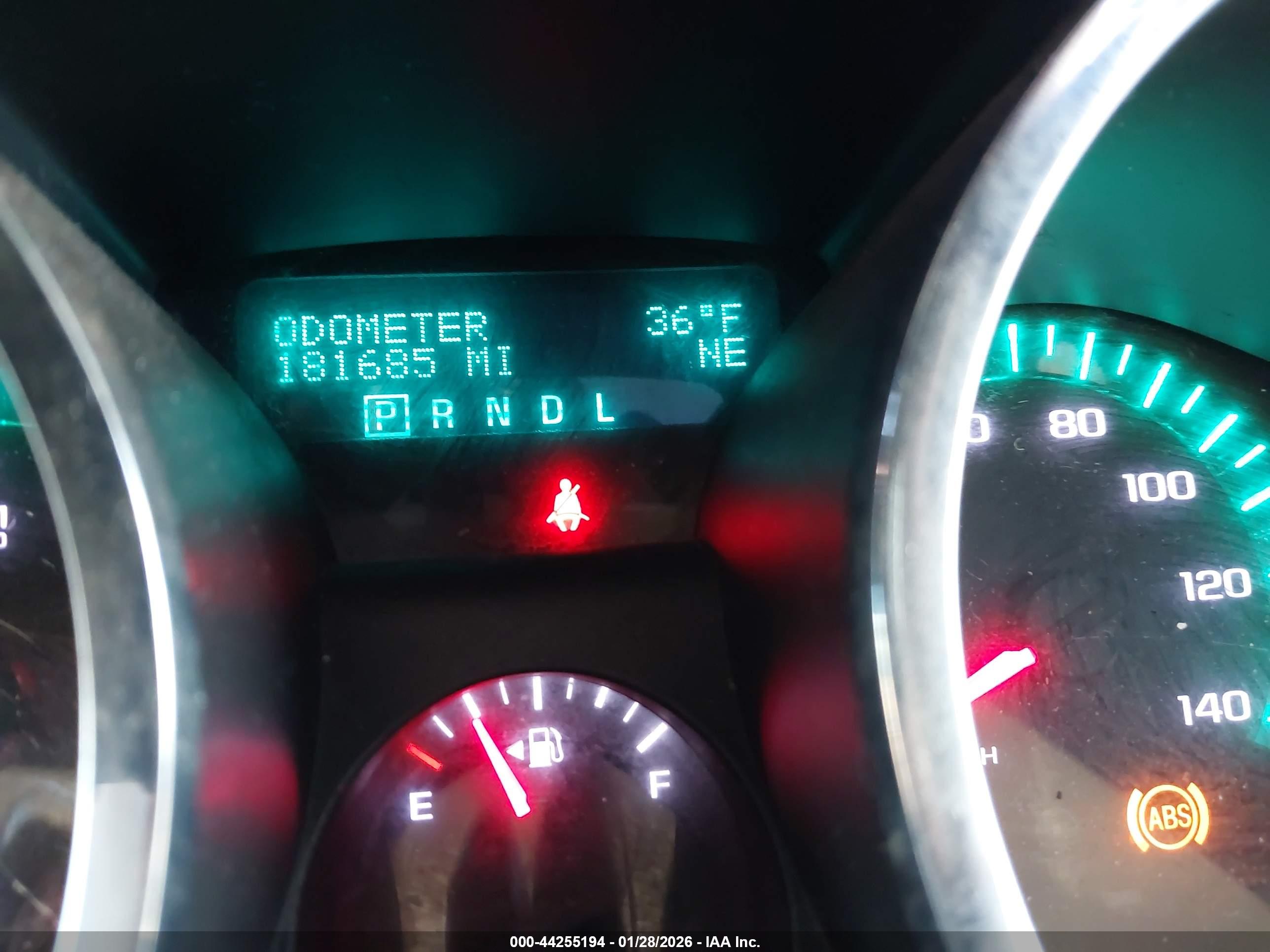 CHEVROLET TRAVERSE image 7