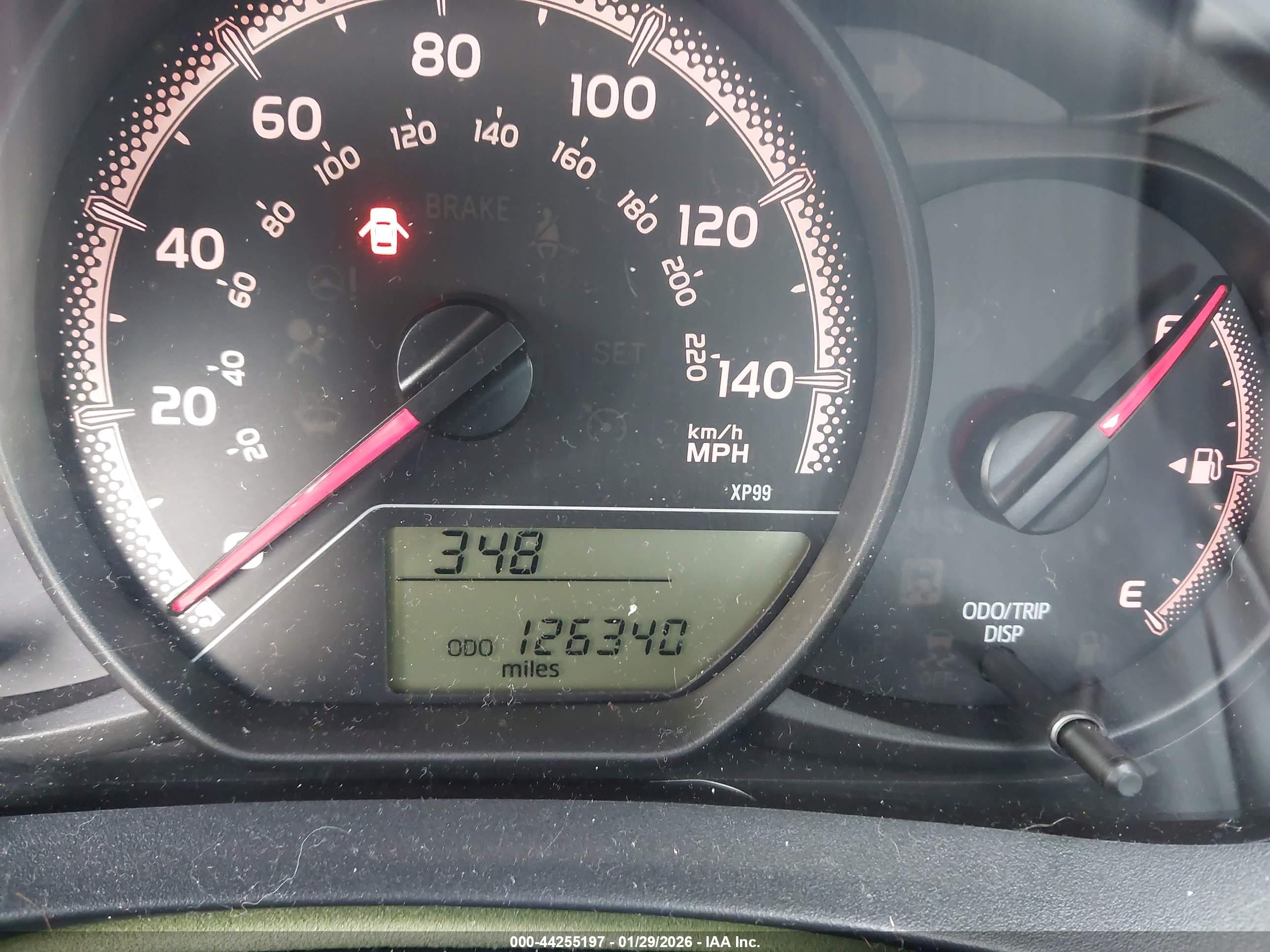TOYOTA YARIS image 7