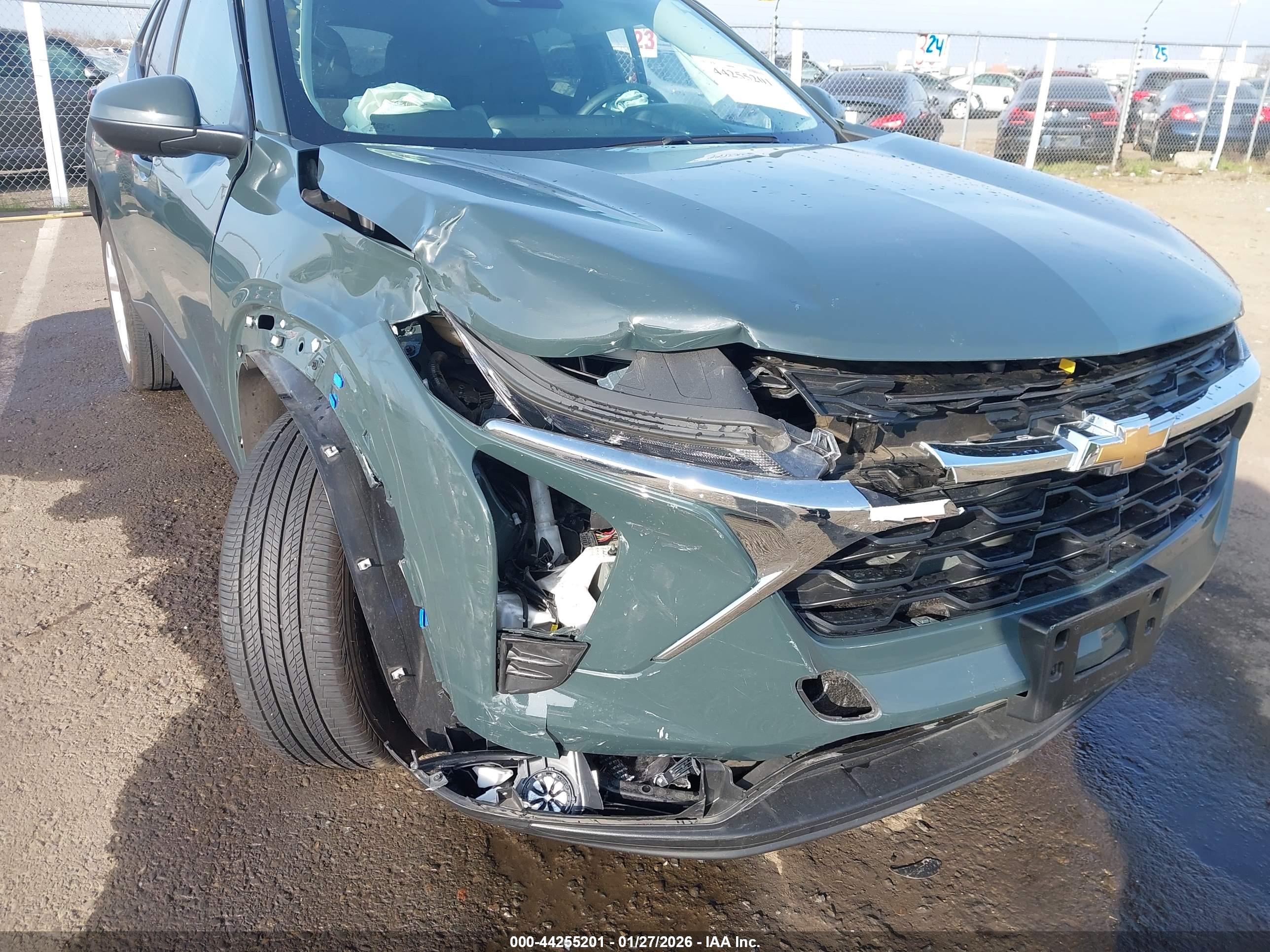 CHEVROLET TRAX image 6