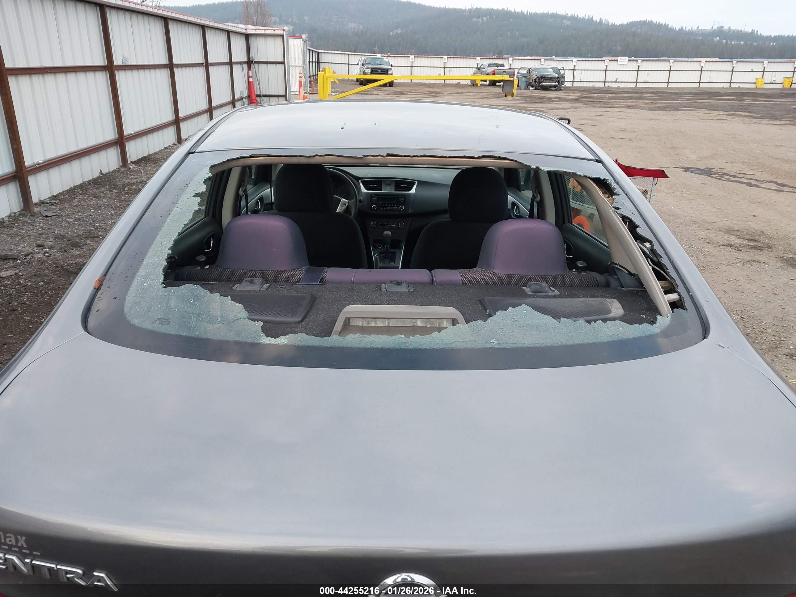 NISSAN SENTRA image 6